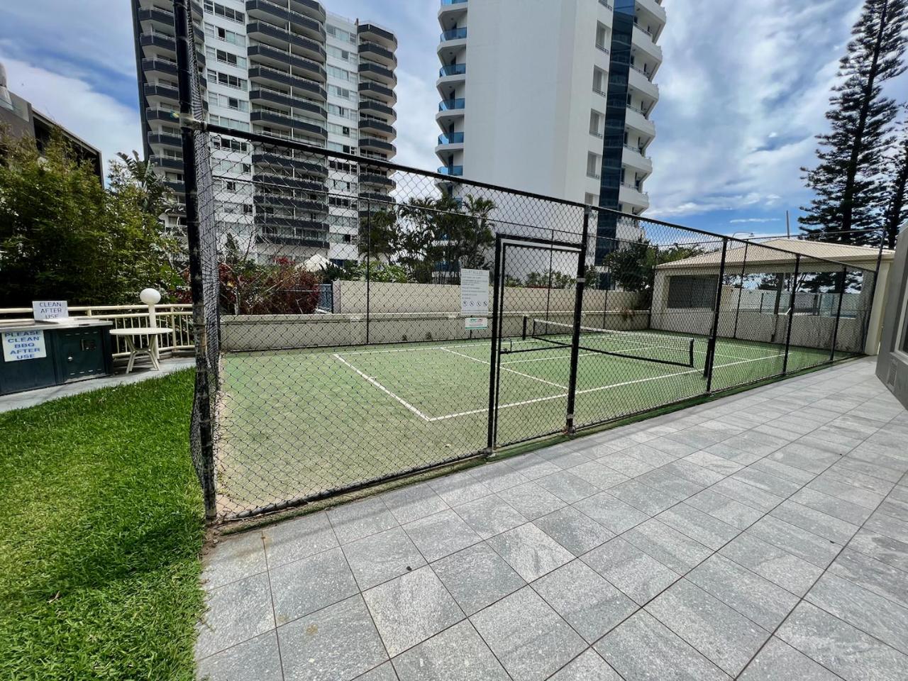 Seacrest, Surfers Beach Front 15A