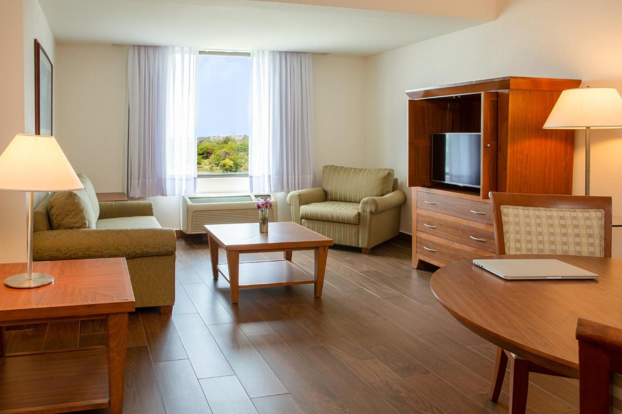 Tampico Vacations - Fiesta Inn Tampico - Property Image 41