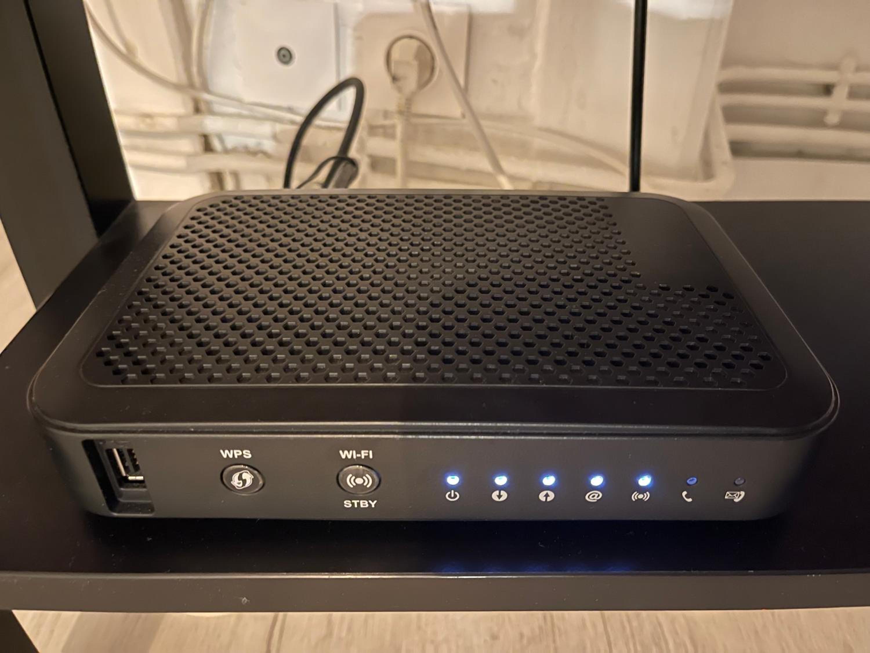015 CHIC & COSY STUDIO 41m2 HYPERCENTRE WIFI SMART TV NETFLIX