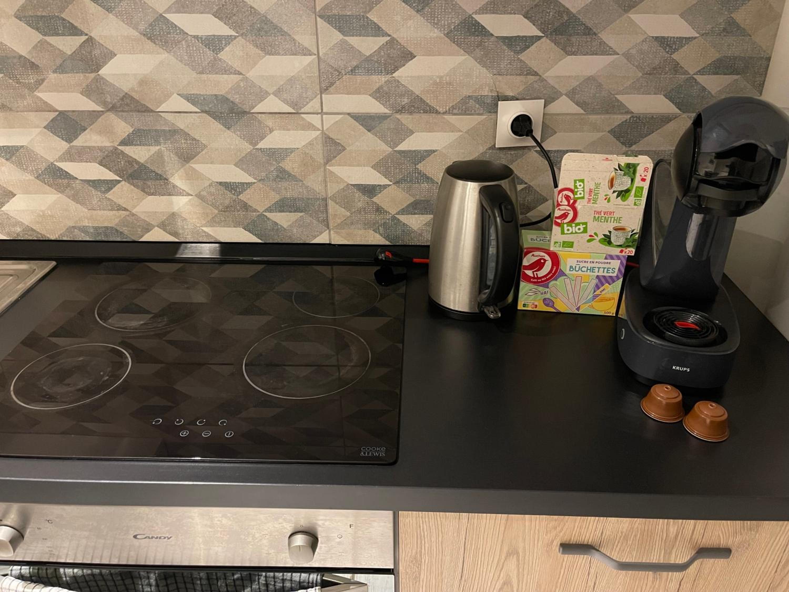 018 CHIC & COSY F1 41m2 HYPERCENTRE WIFI SMART TV NETFLIX