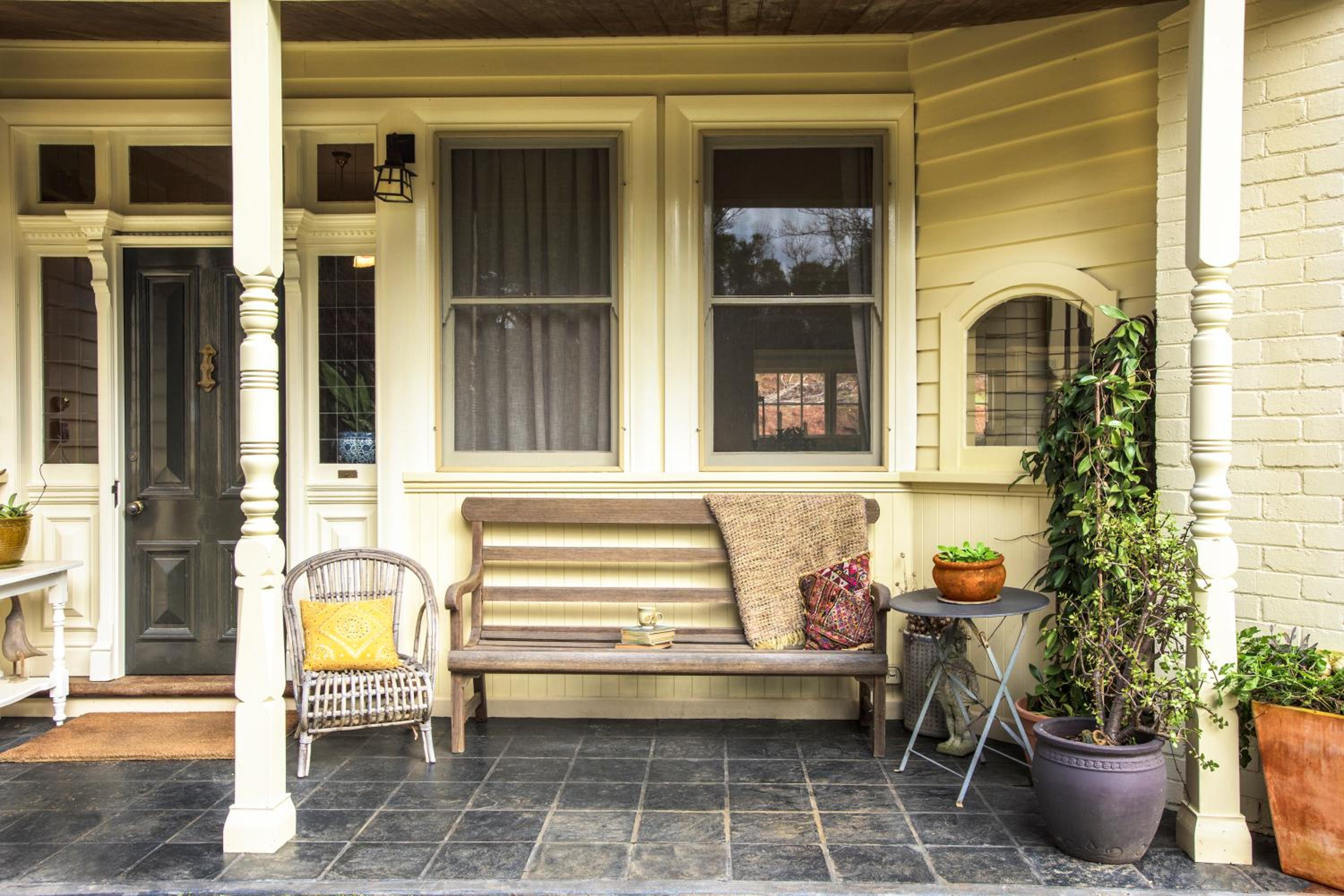 Sassafras village stay - historic home sleeps 4