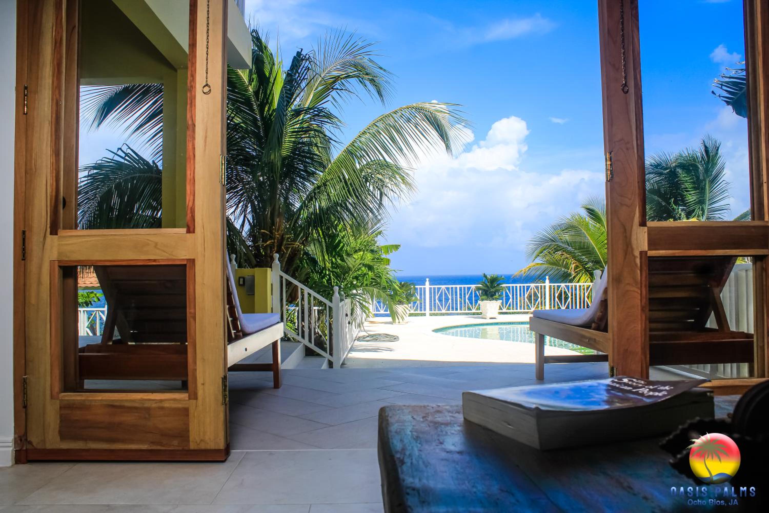 Oasis Palms Luxury Villa view 4