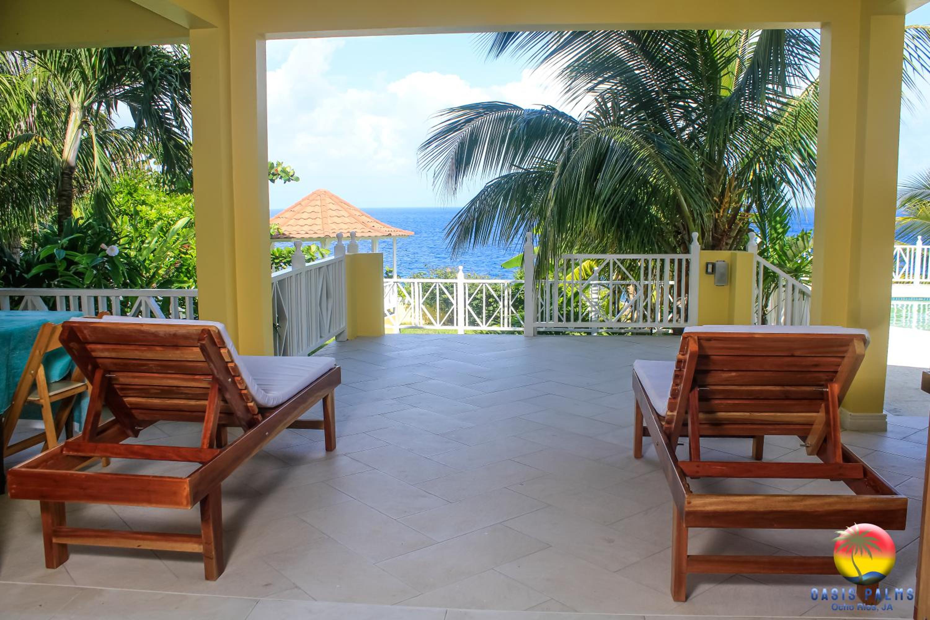 Oasis Palms Luxury Villa view 5