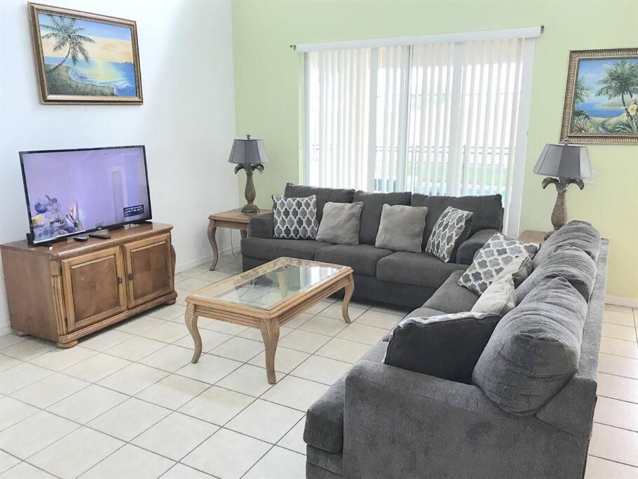 Sunny pool home in gated resort near Disney & golf -630 view 5