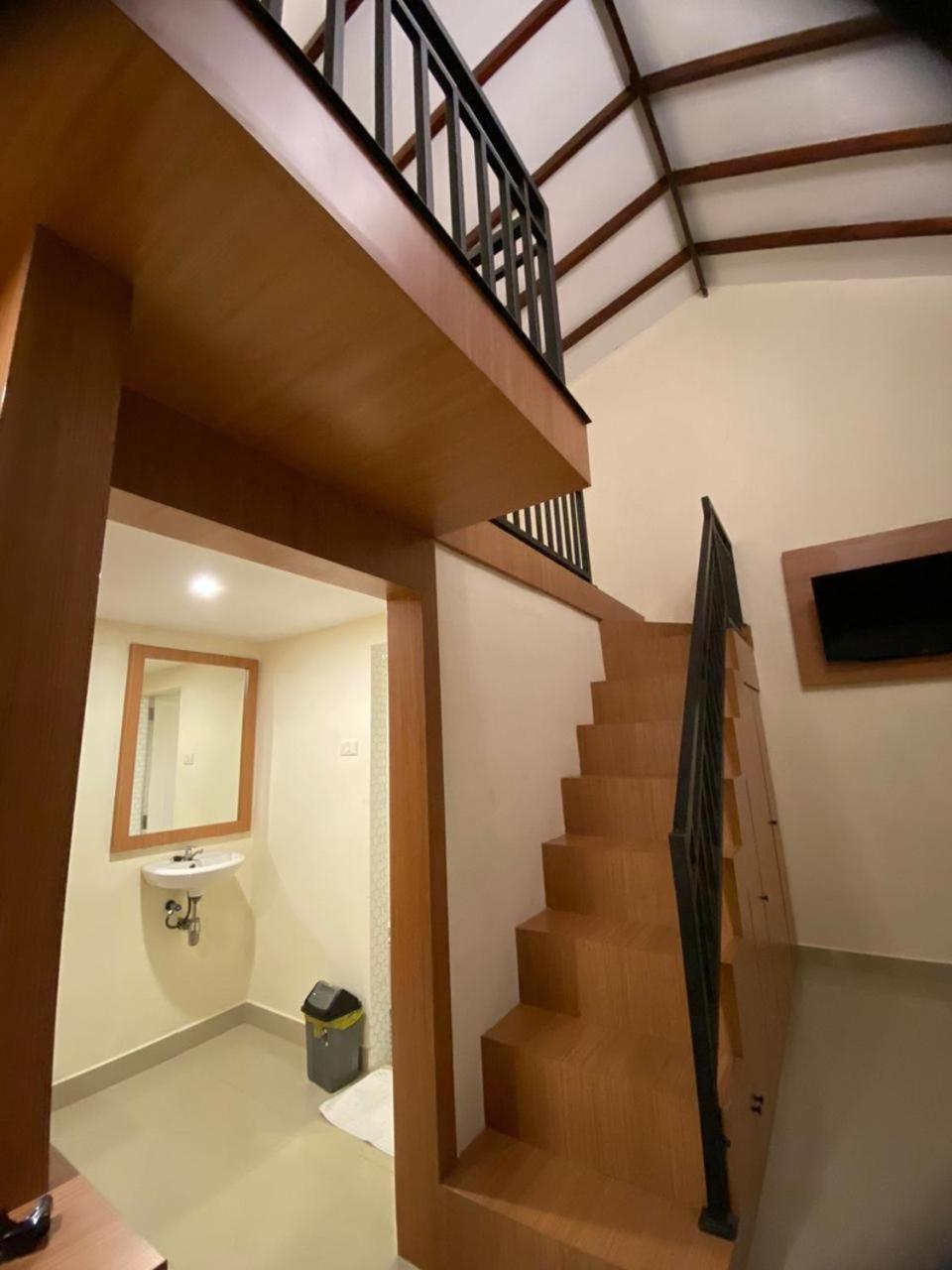 BERYL HOMESTAY