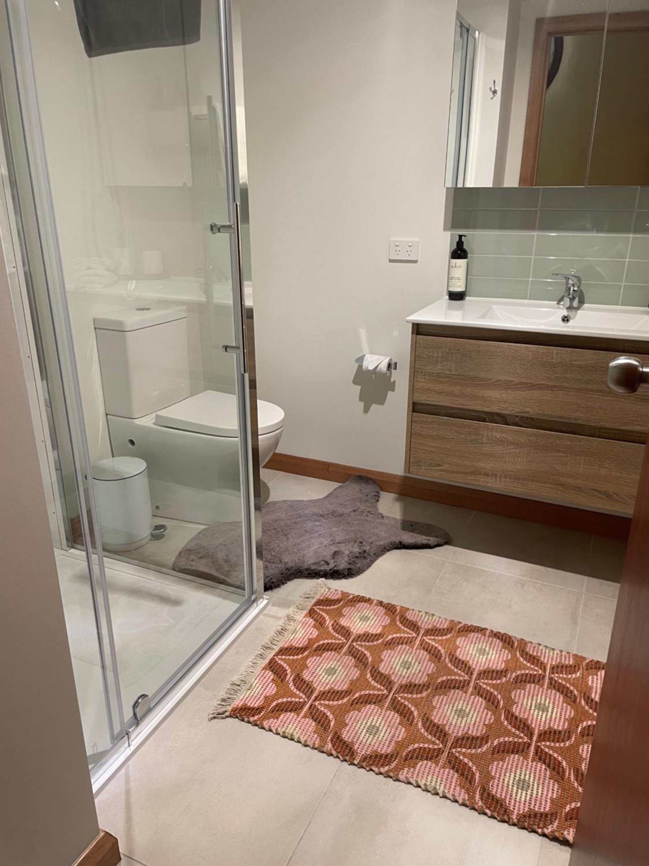 Amaroo with a view set on a 50 Acre Hobby Farm - Property Image 7