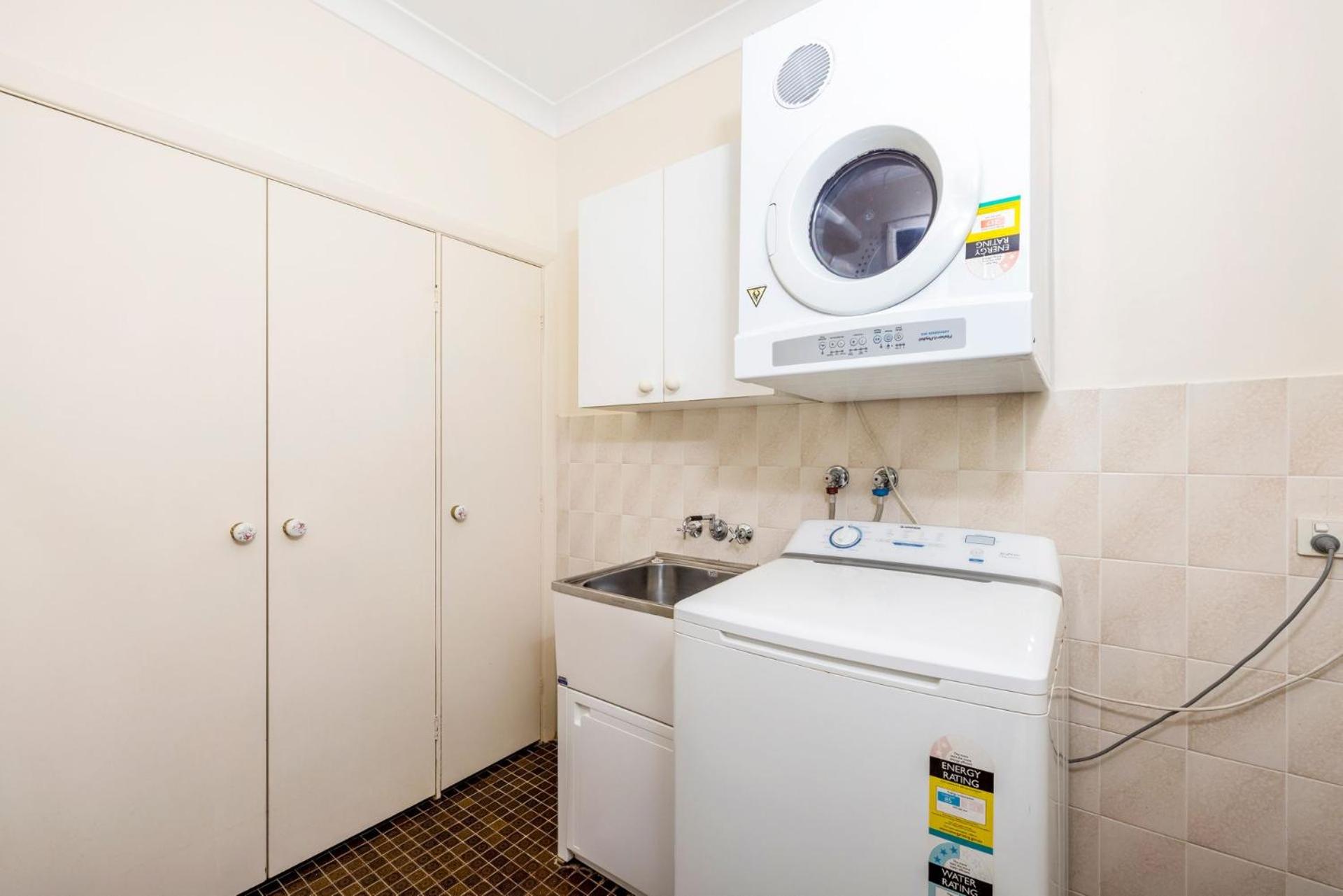 Large Family Home Central to CBD Nelson Bay
