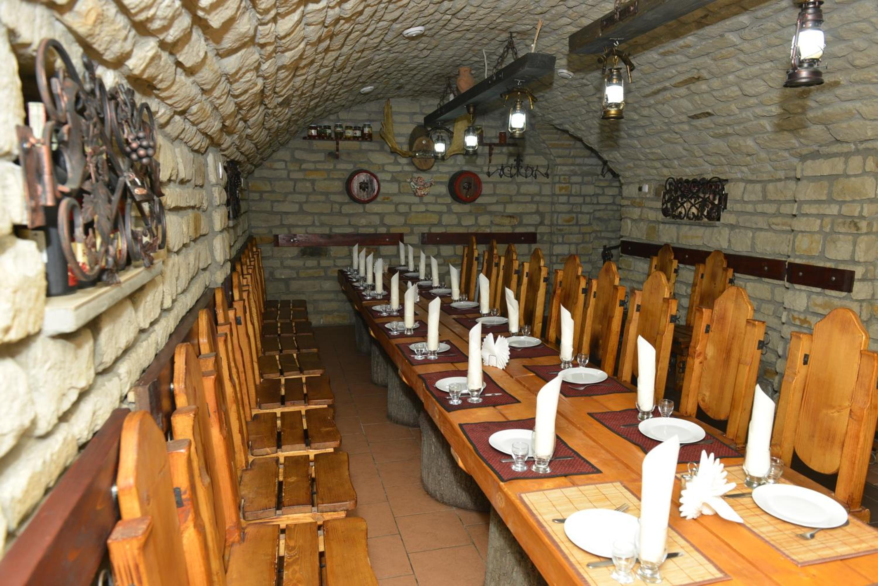 Pensiunea Butoias Glodeni view 2