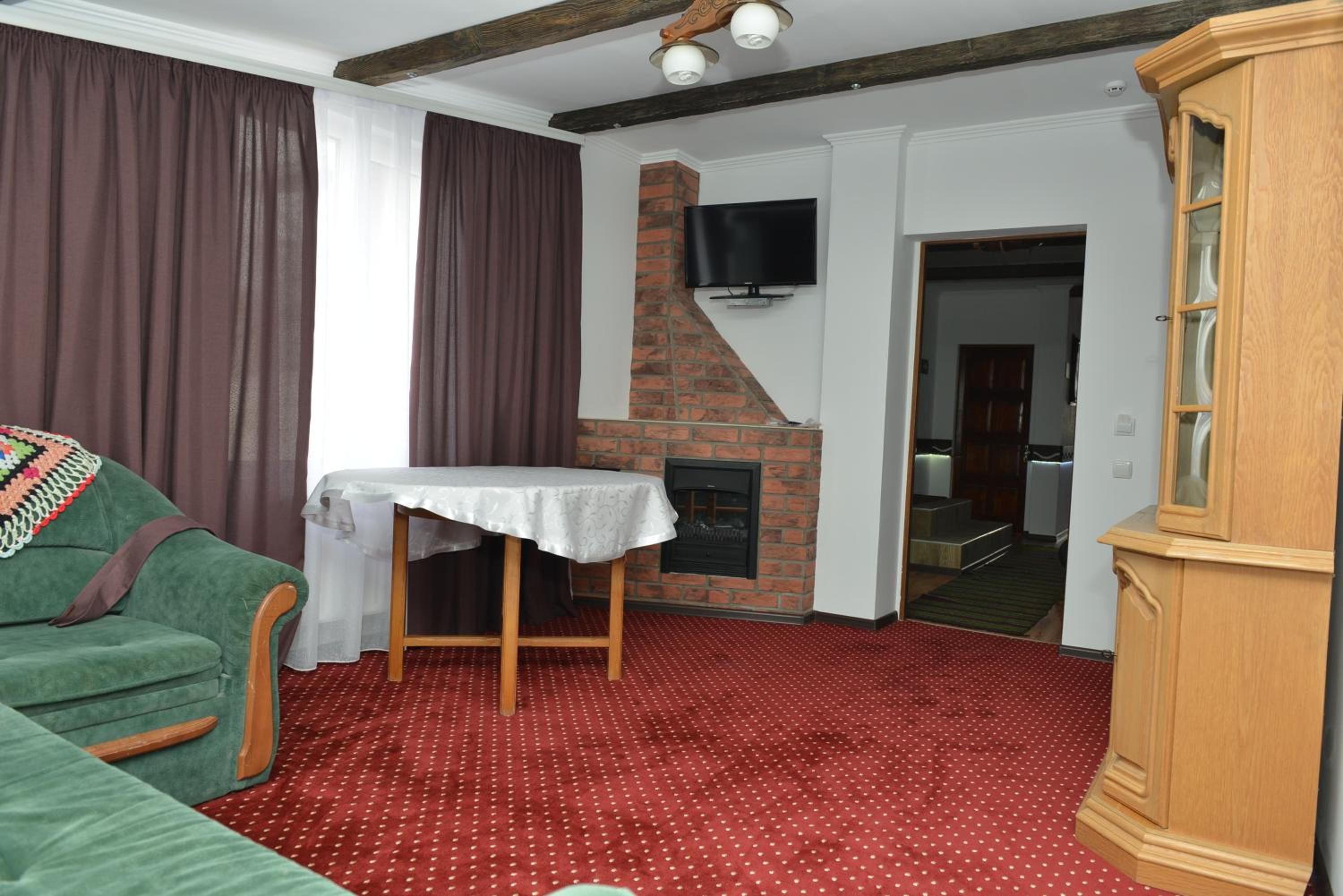 Photo 19