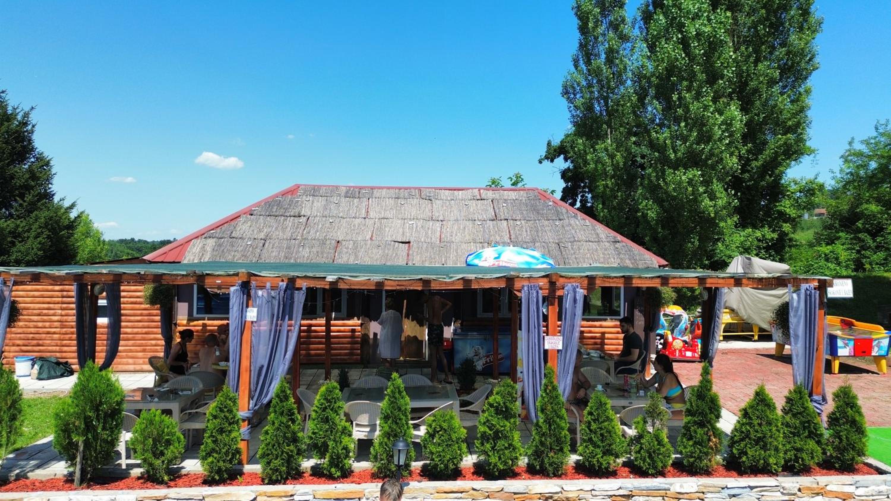 Vila Rodjak sa sela
