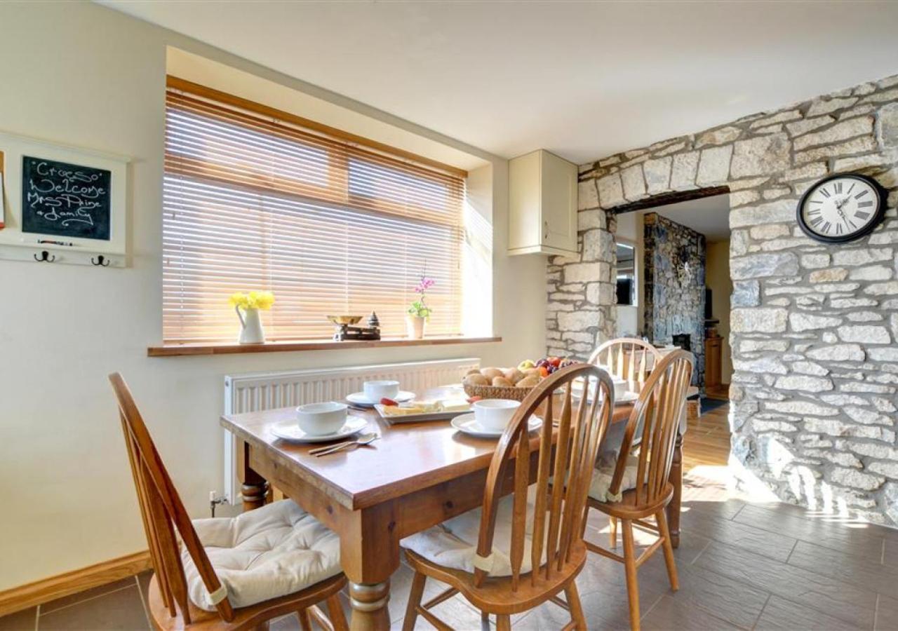 3 Bed in Southerndown oc-way216