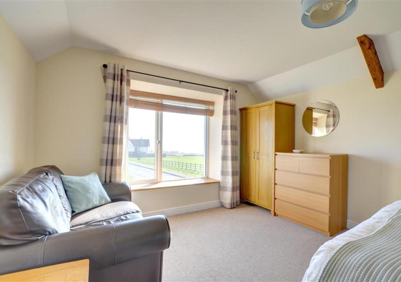 3 Bed in Southerndown oc-way216