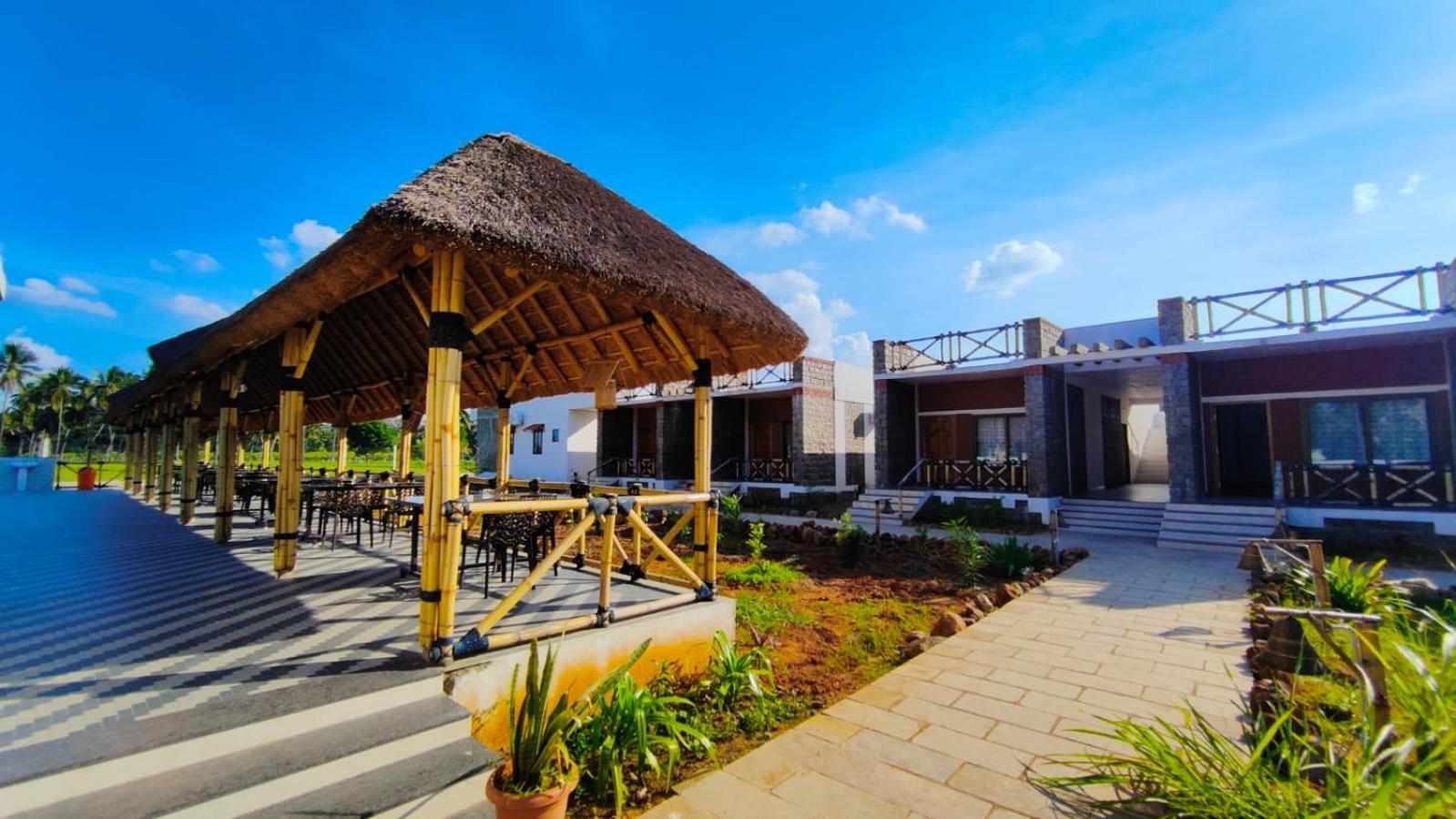 HAMPI DELMONT RESORT