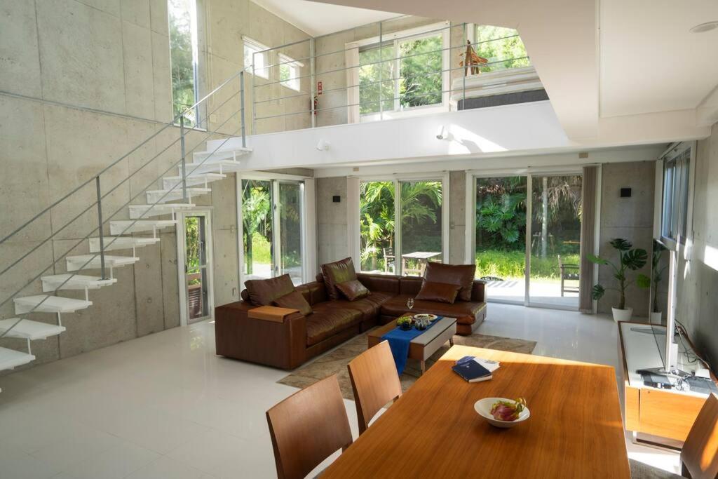 Villa forest and beach ONNA view 2