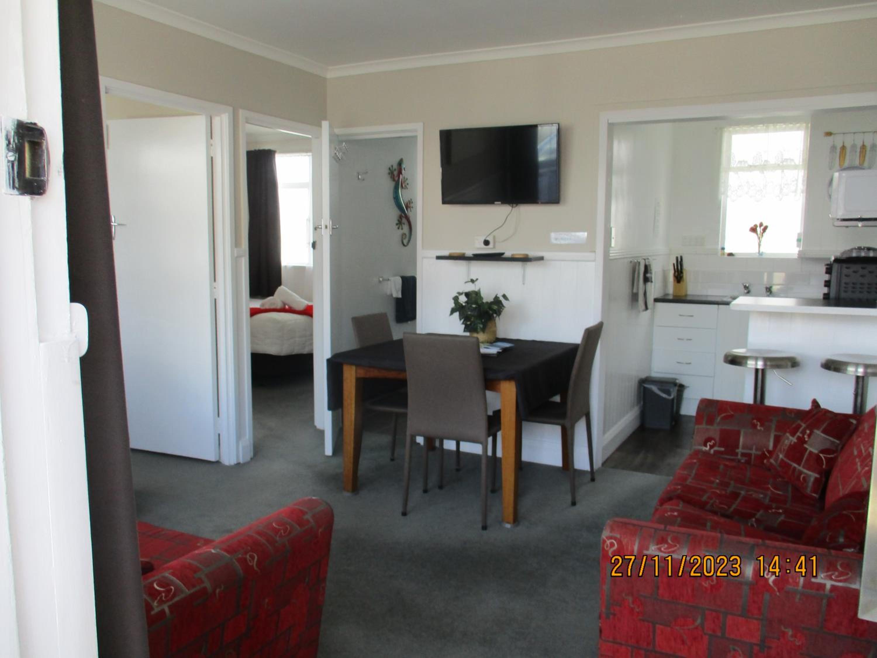 High Street Living Motel