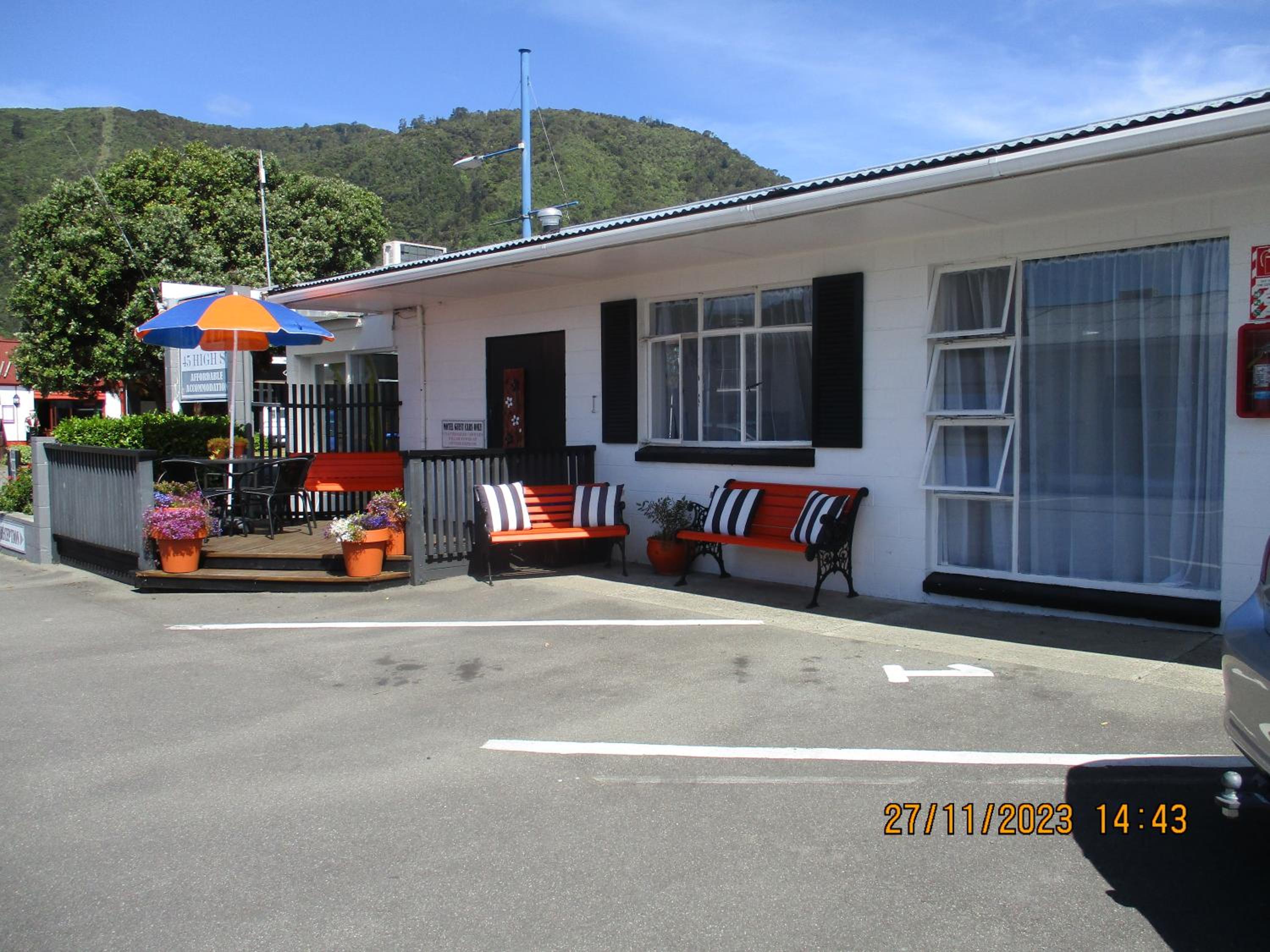 High Street Living Motel