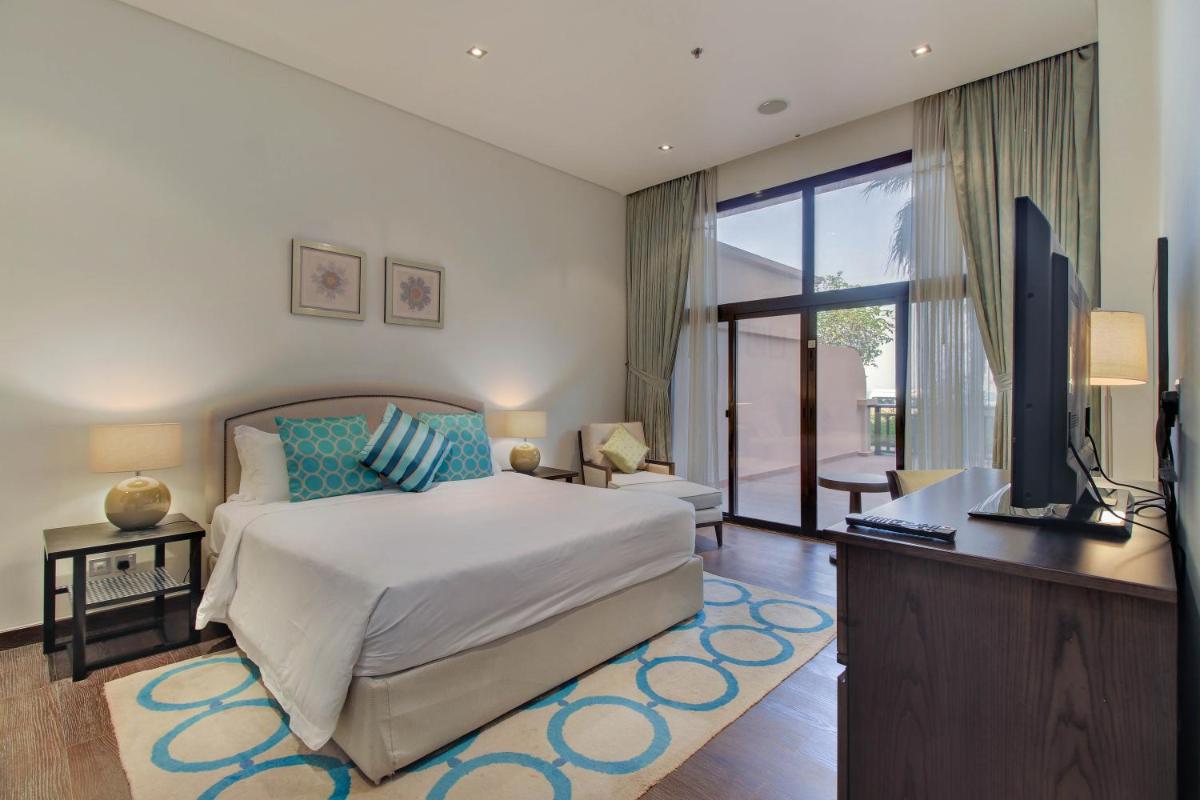 Luxe Getaways Royal Amwaj Palm Jumeirah Resort Apartment Holiday Home