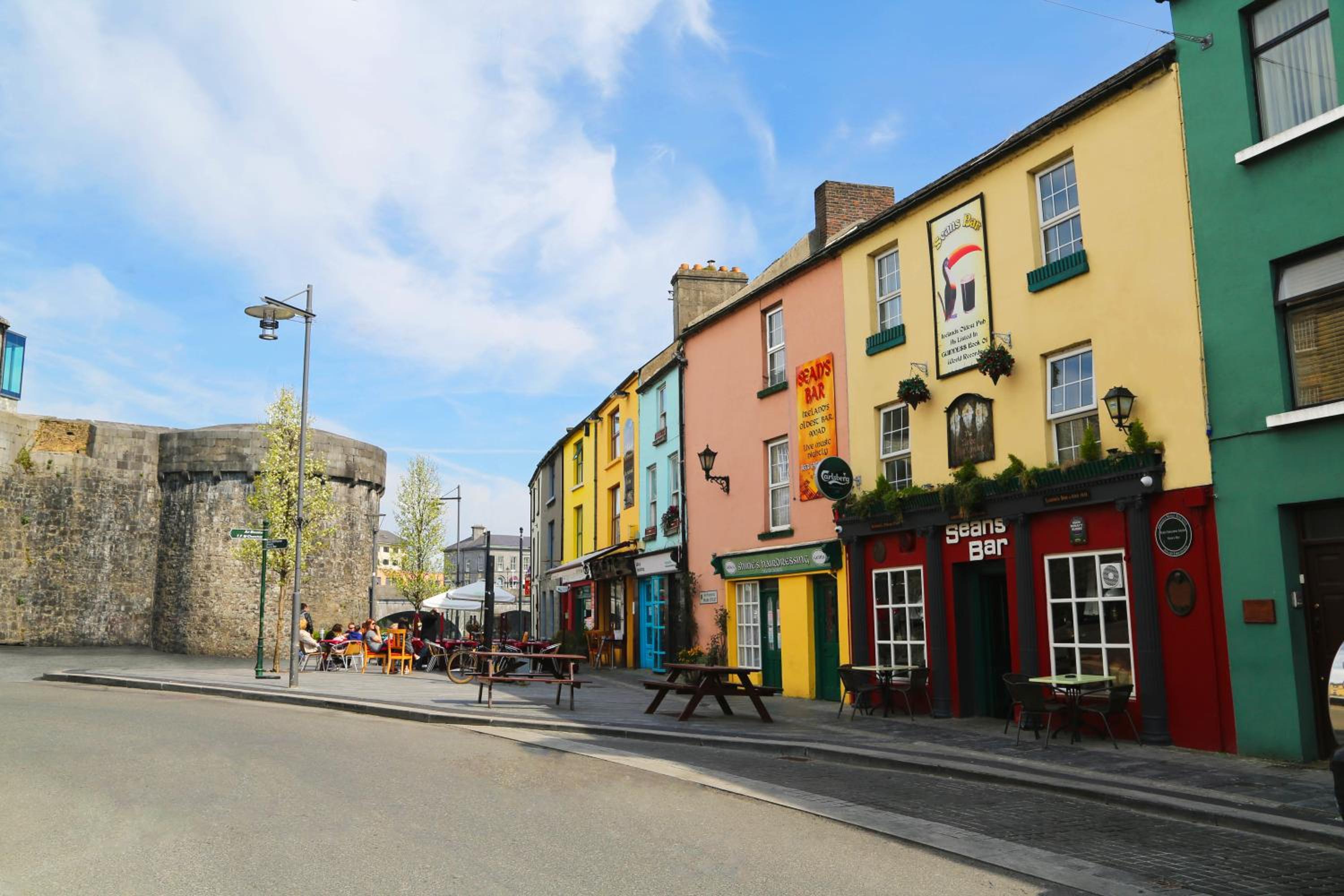 Athlone Vacations - Hodson Bay Hotel - Property Image 12