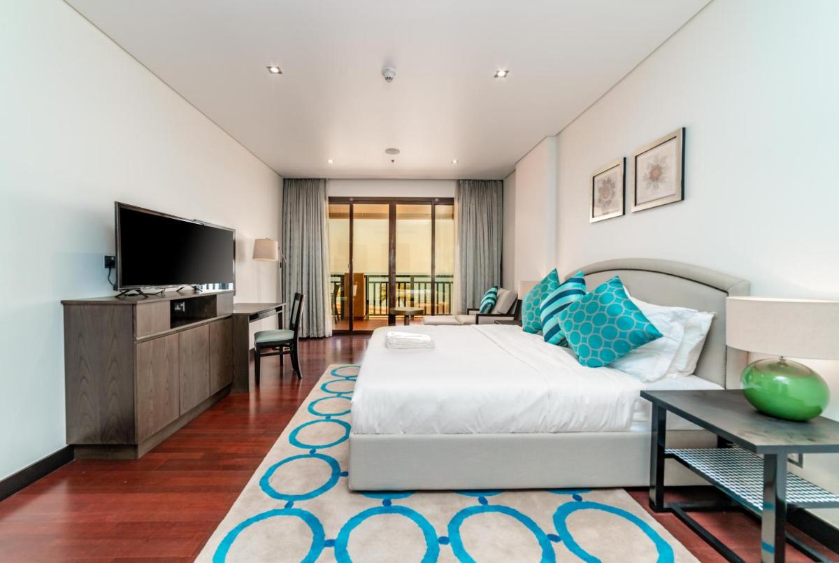 Luxe Getaways Royal Amwaj Palm Jumeirah Resort Apartment Holiday Home