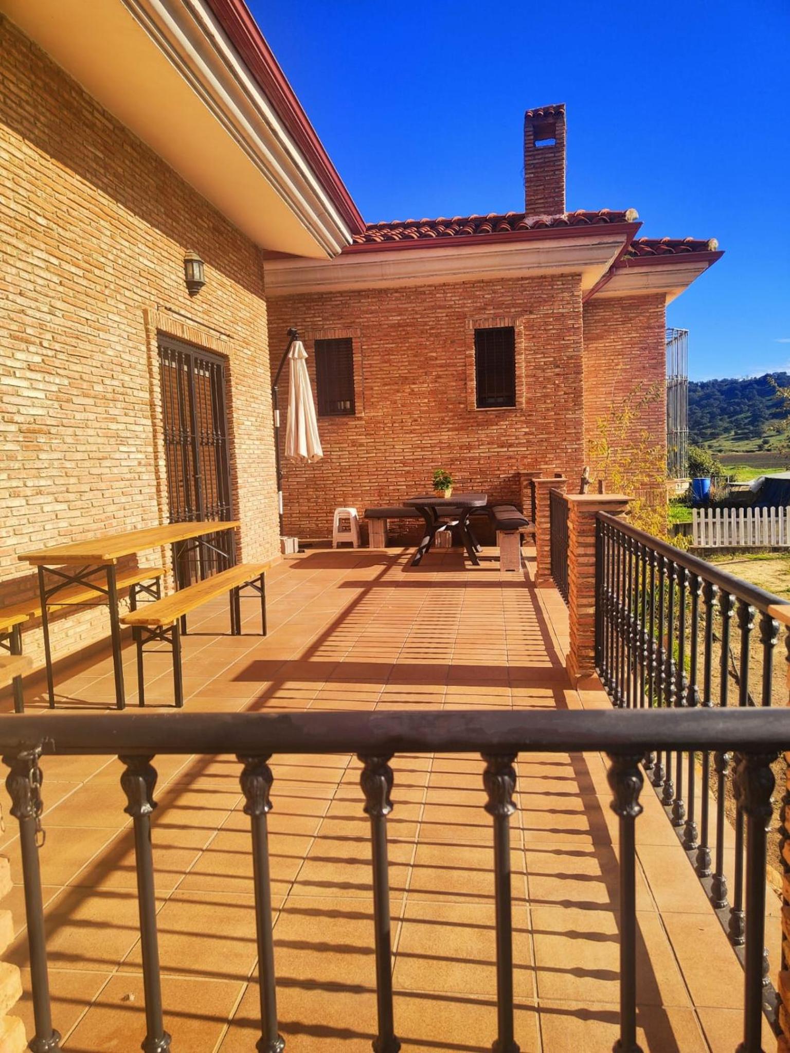 VILLA BILBILIS con piscina privada, barbacoa y parking