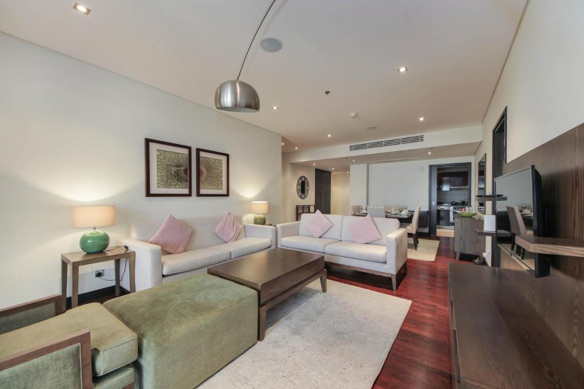 Luxe Getaways Royal Amwaj Palm Jumeirah Resort Apartment Holiday Home