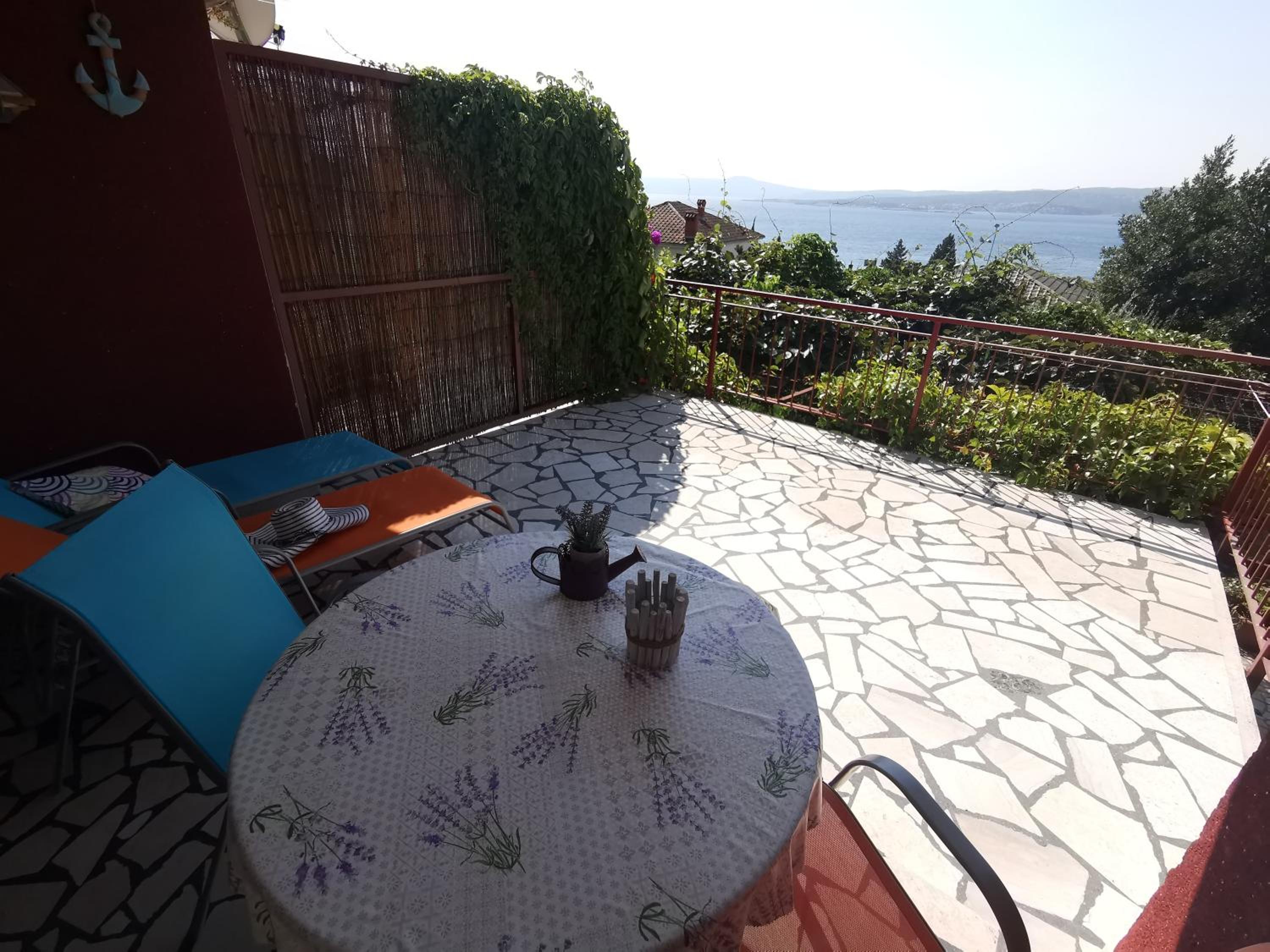 BUBI Apartments with sea view near sandy beach