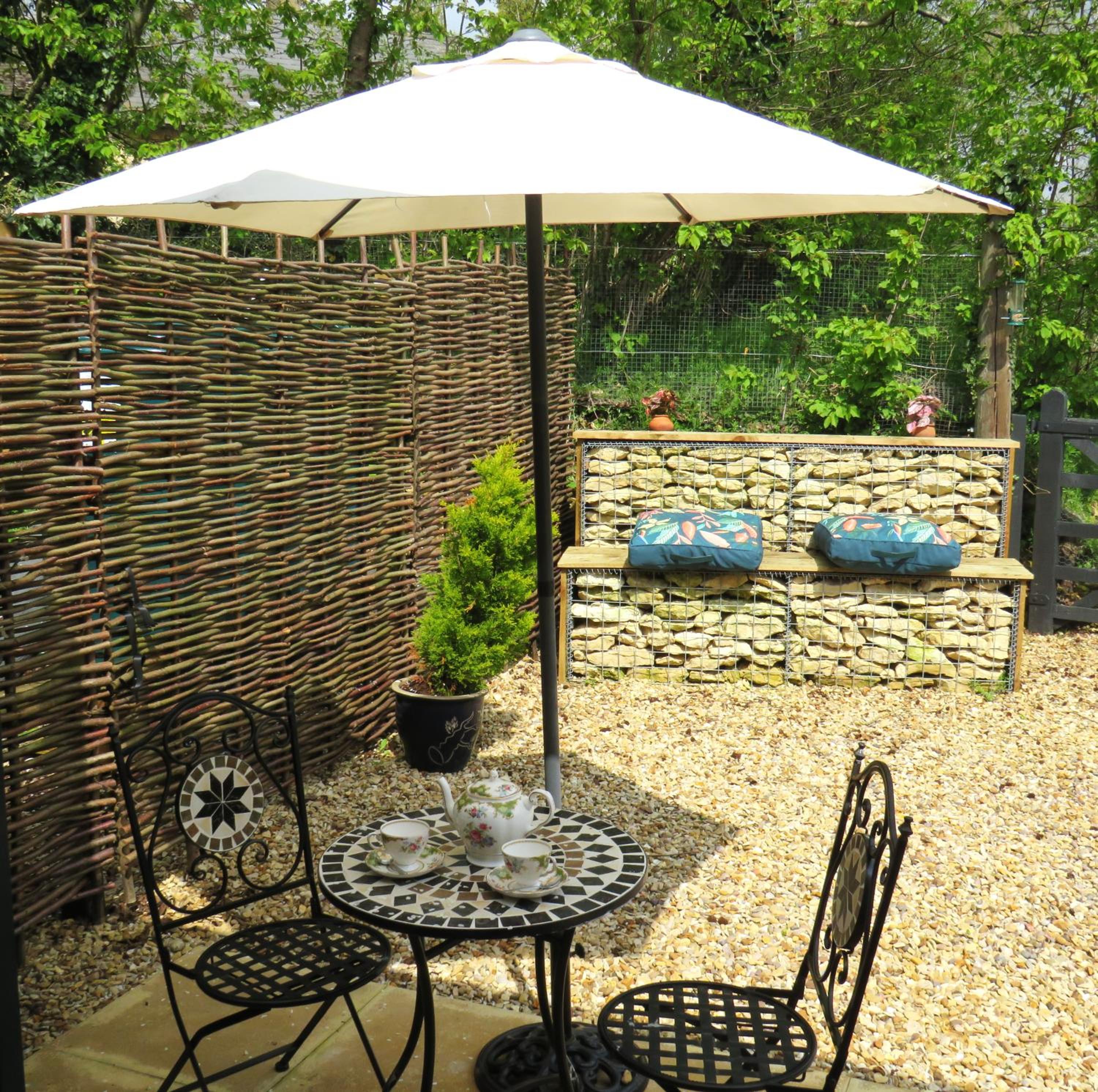 Private Garden Room - Rural Village view 4