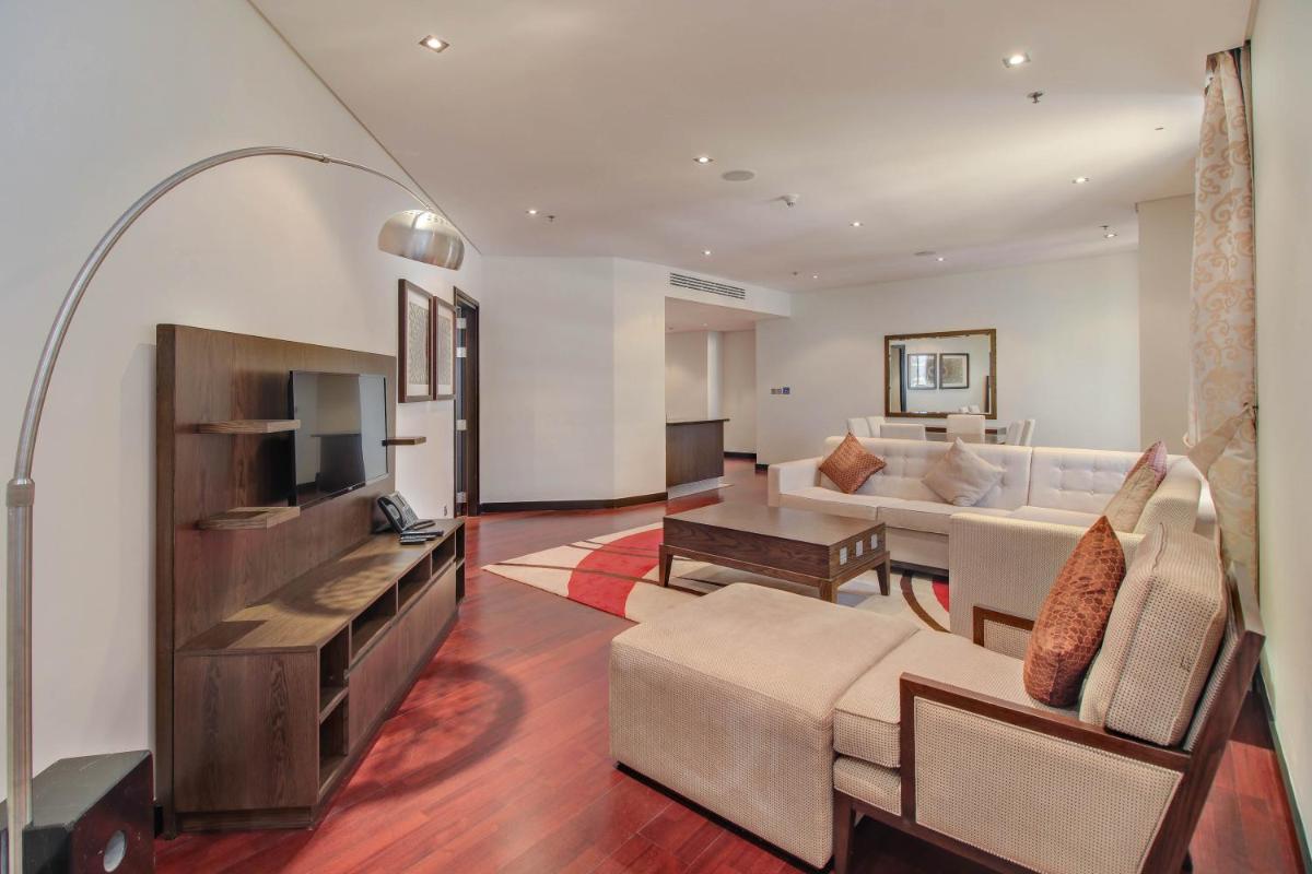 Luxe Getaways Royal Amwaj Palm Jumeirah Resort Apartment Holiday Home