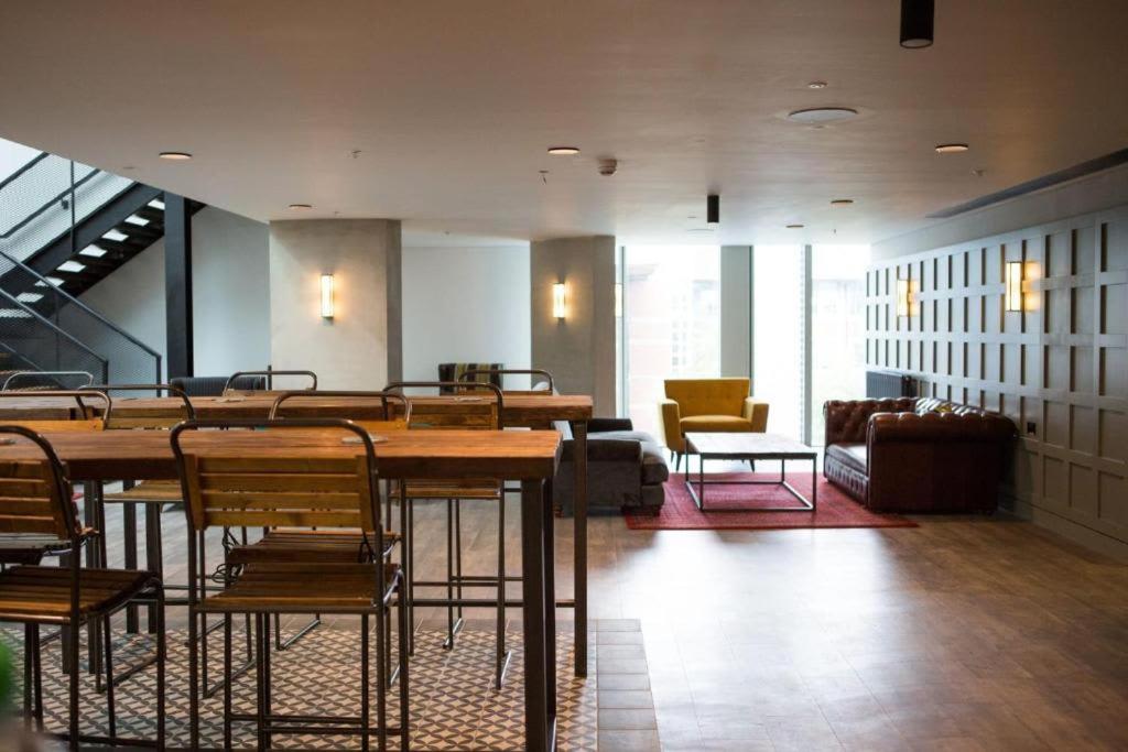 hotel reception