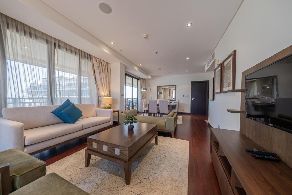 Luxe Getaways Royal Amwaj Palm Jumeirah Resort Apartment Holiday Home