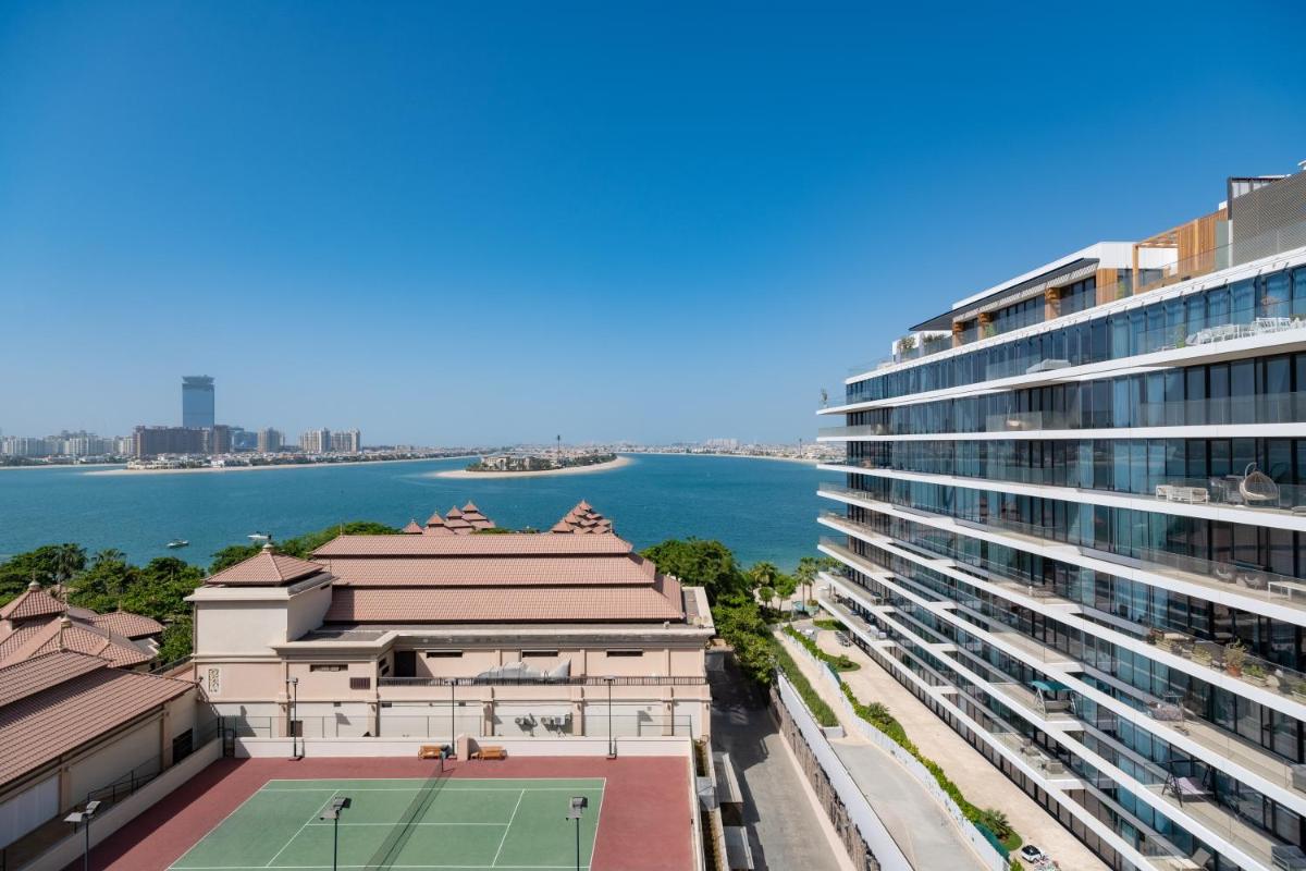Luxe Getaways Royal Amwaj Palm Jumeirah Resort Apartment Holiday Home