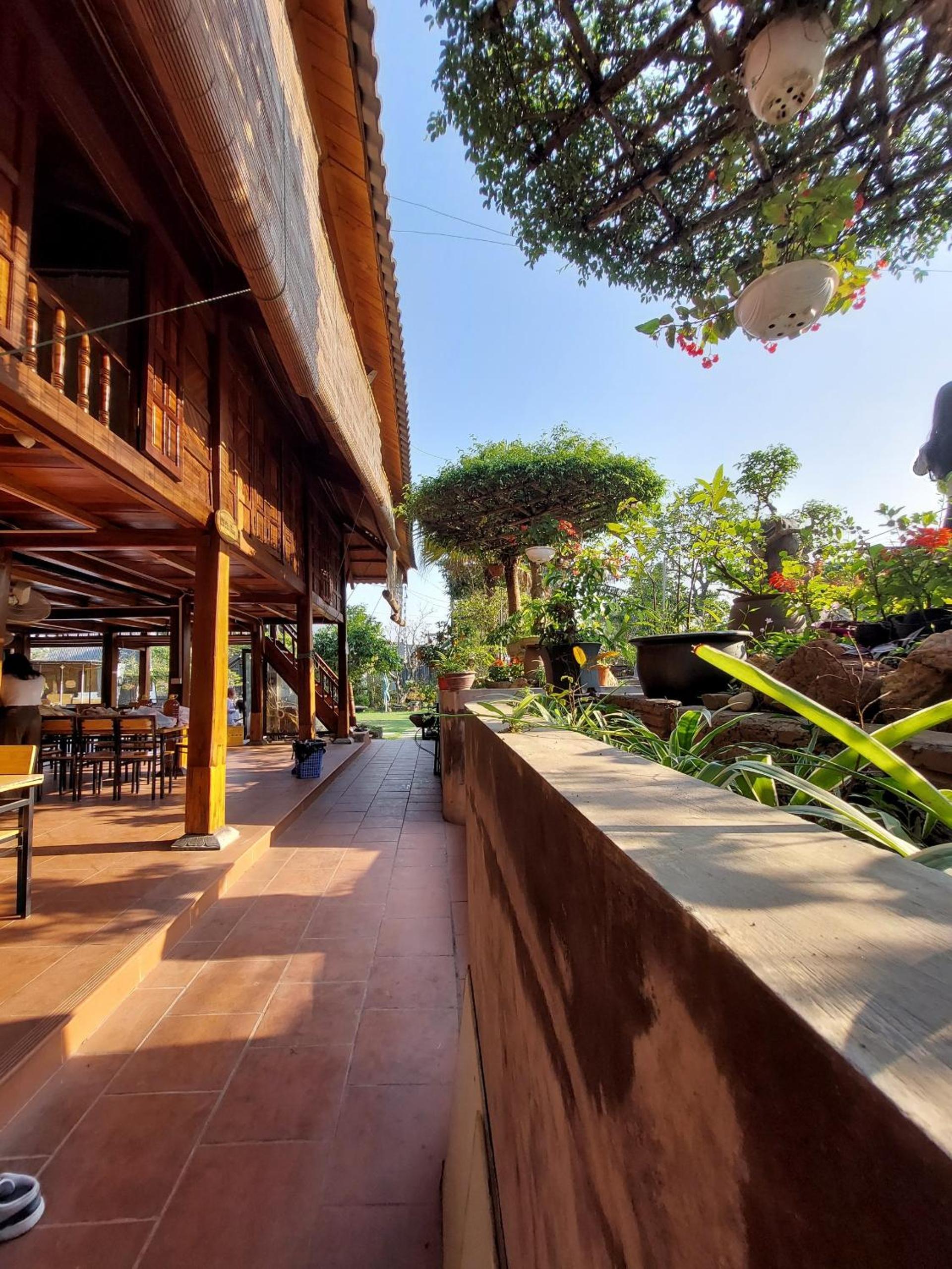 Nha Ben Suoi - Venuestay