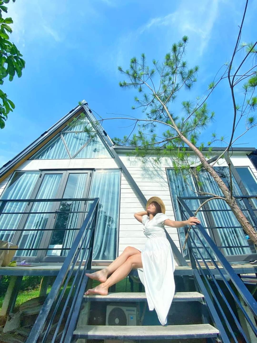 Nha Ben Suoi - Venuestay