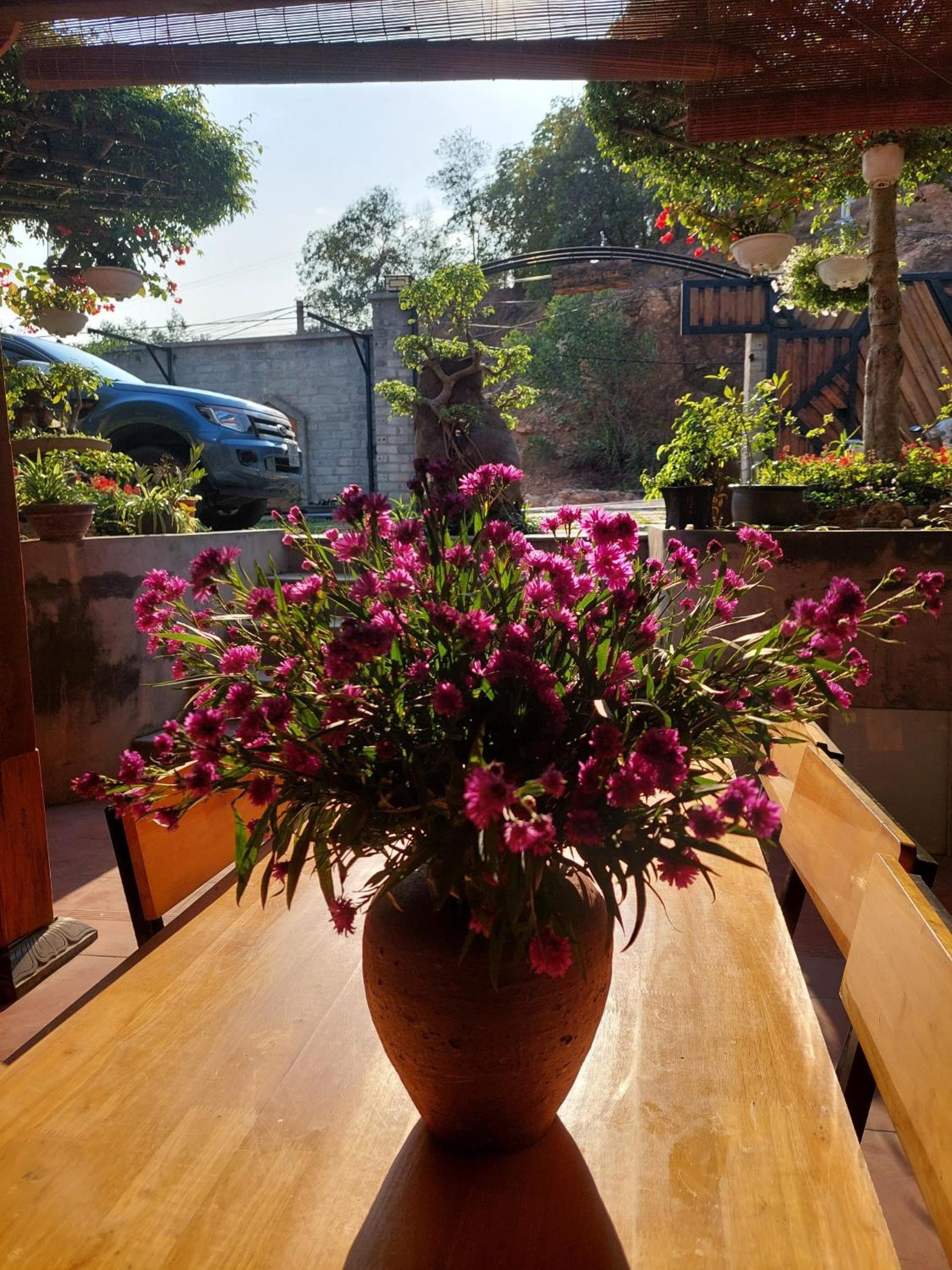Nha Ben Suoi - Venuestay