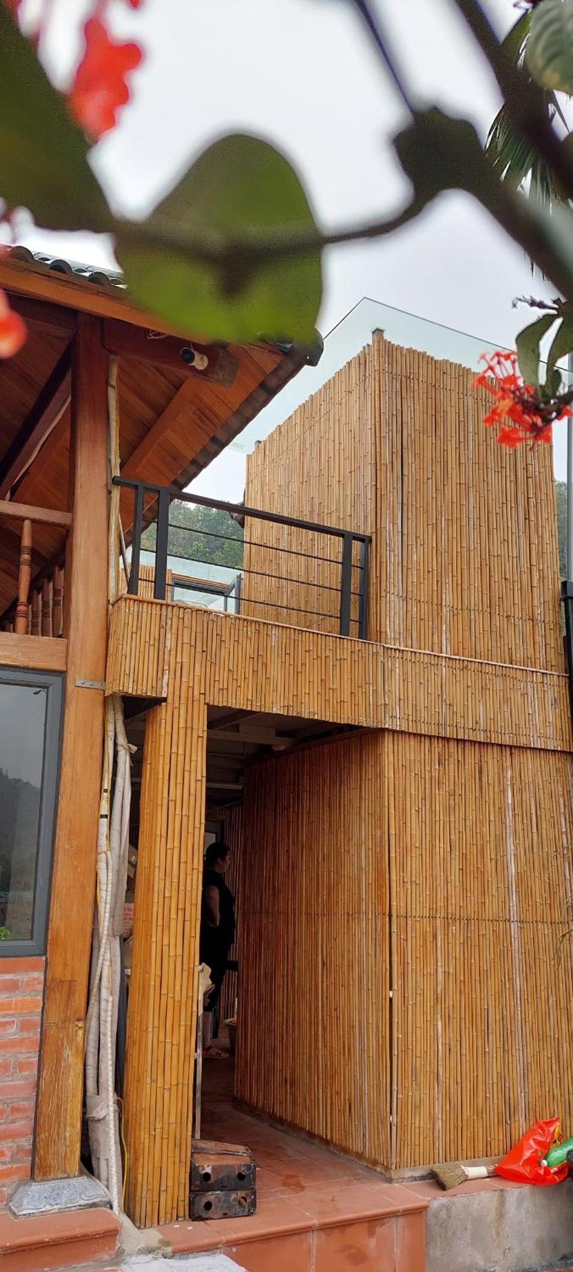 Nha Ben Suoi - Venuestay