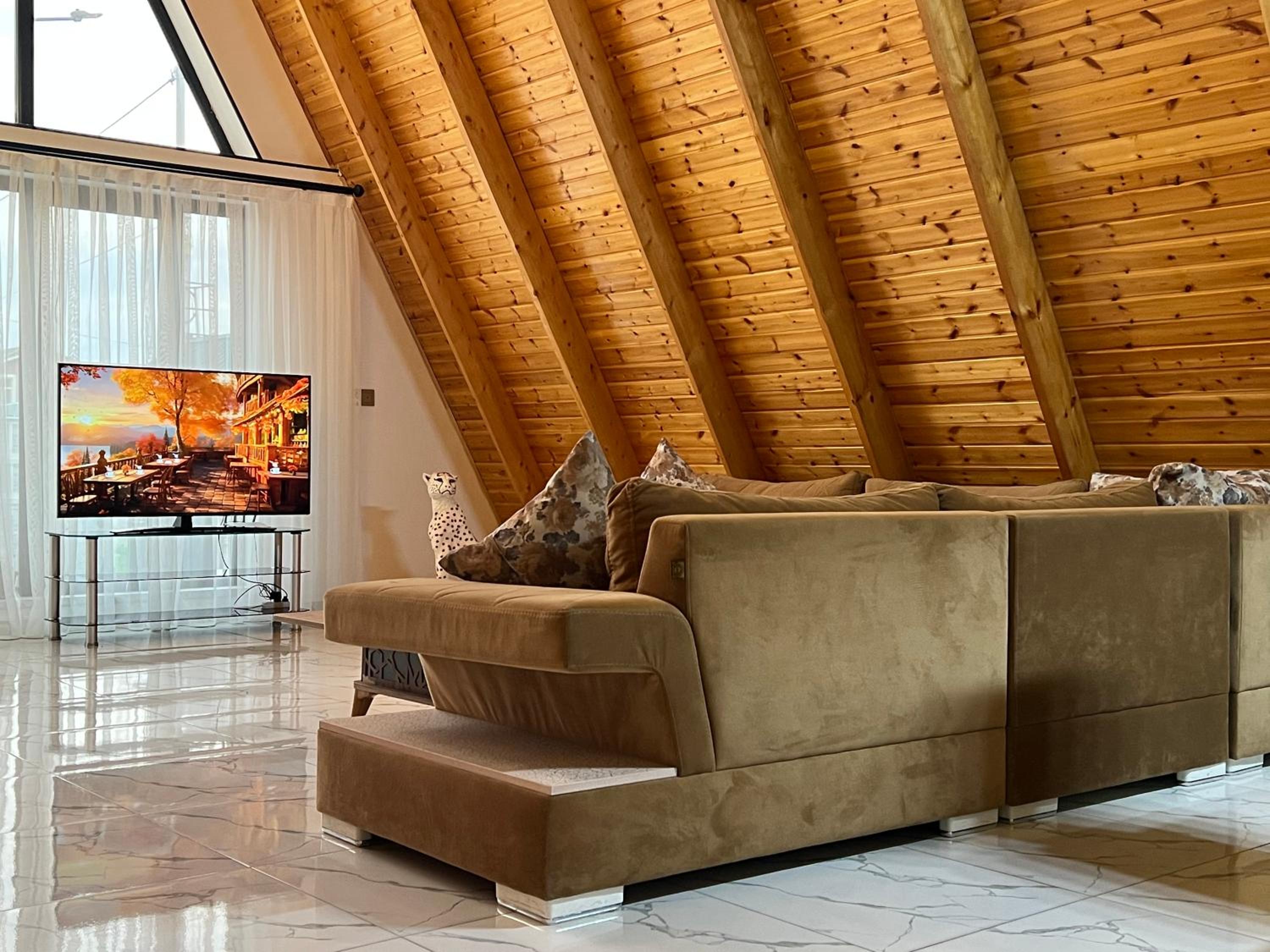 Area36 Family Chalet