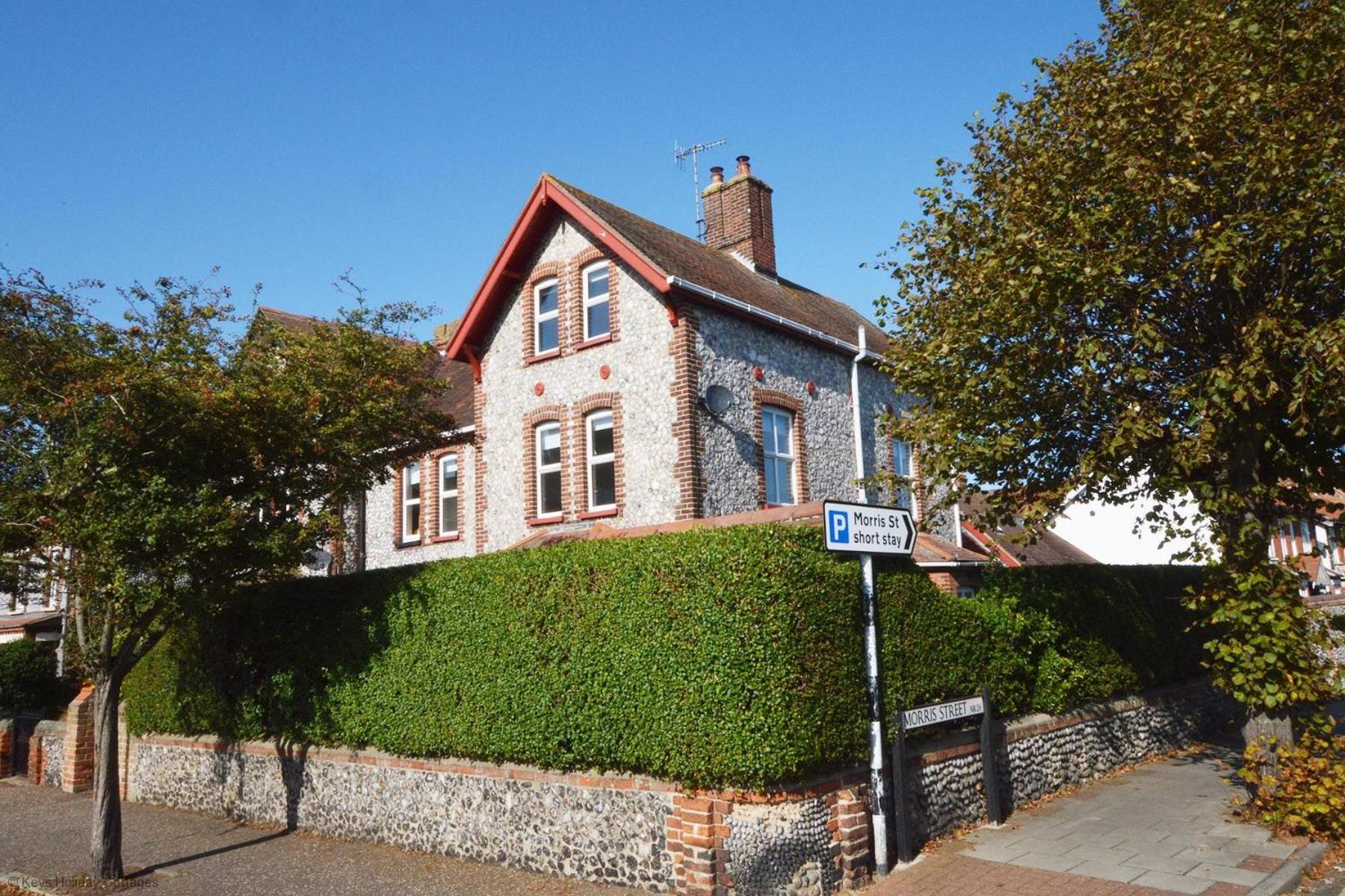 Corner House