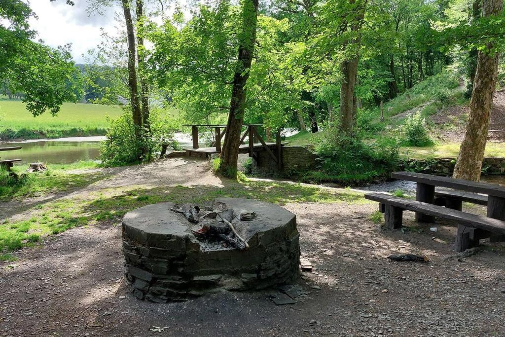 Sous le Charme - Gîte rural grande capacité (16p)