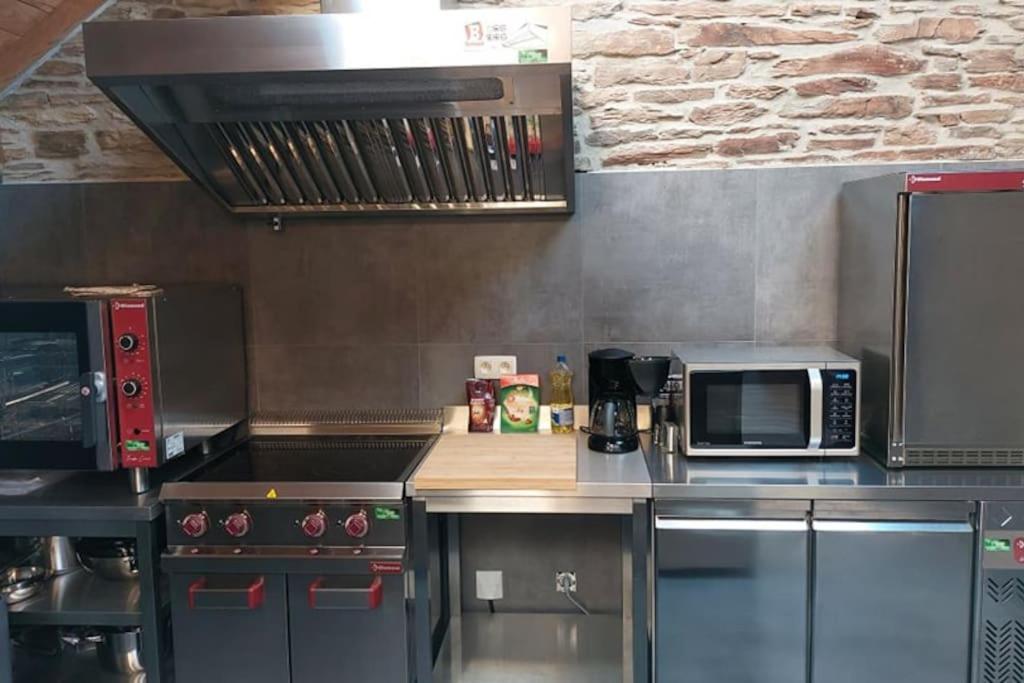Sous le Charme - Gîte rural grande capacité (16p)