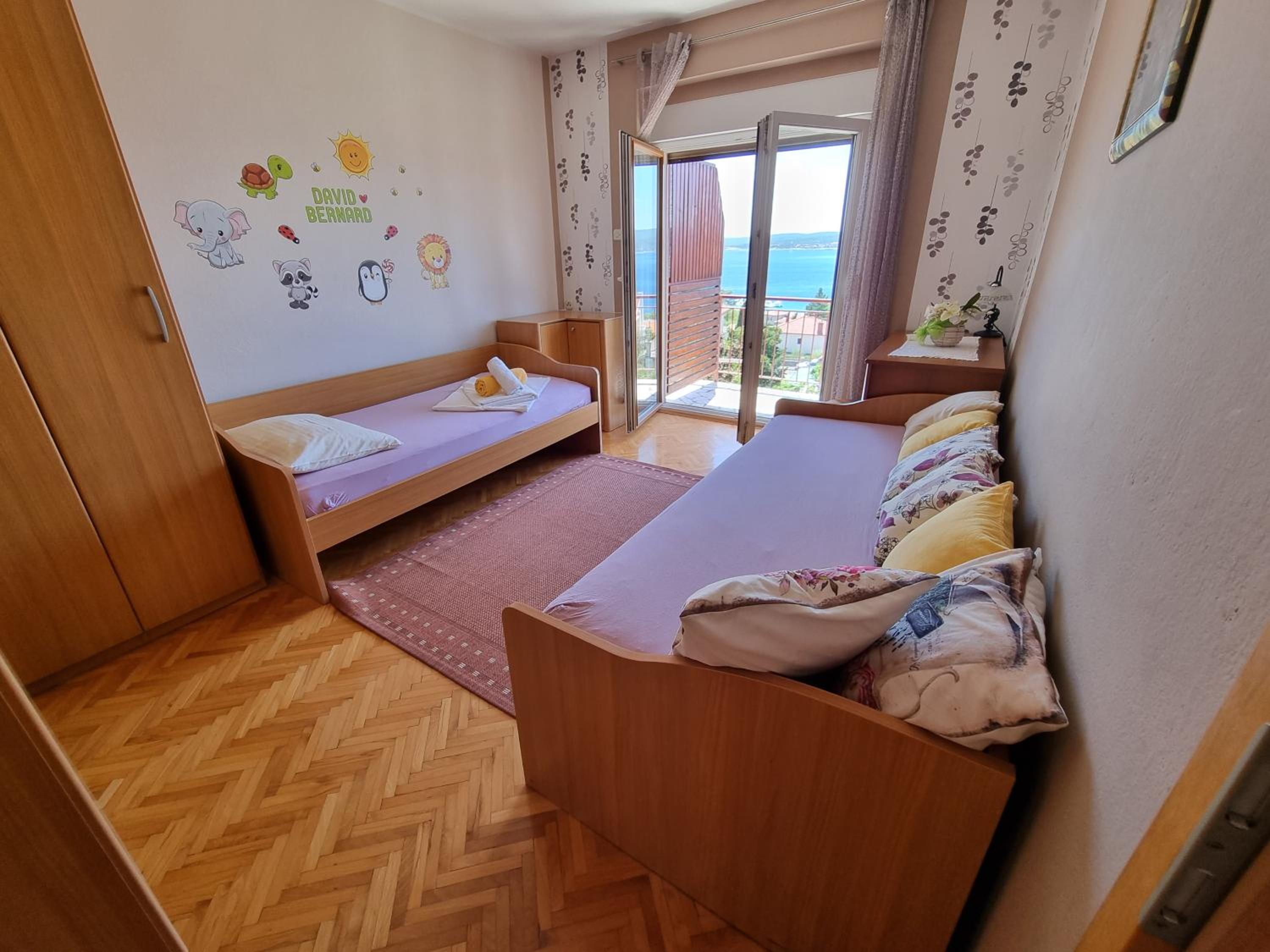 BUBI Apartments with sea view near sandy beach