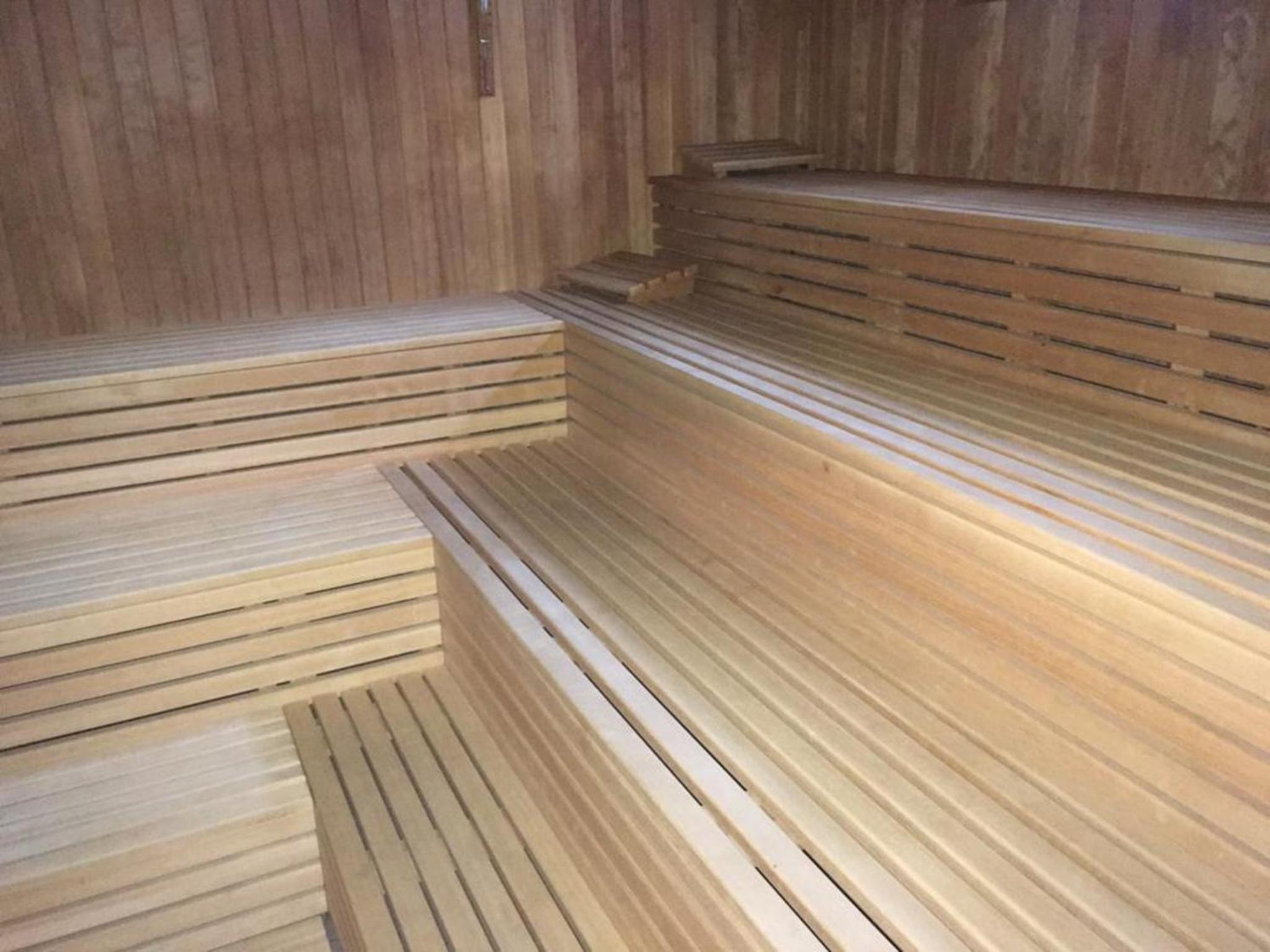 Ferienwohnung Waldbaden im Haus Falkenberg