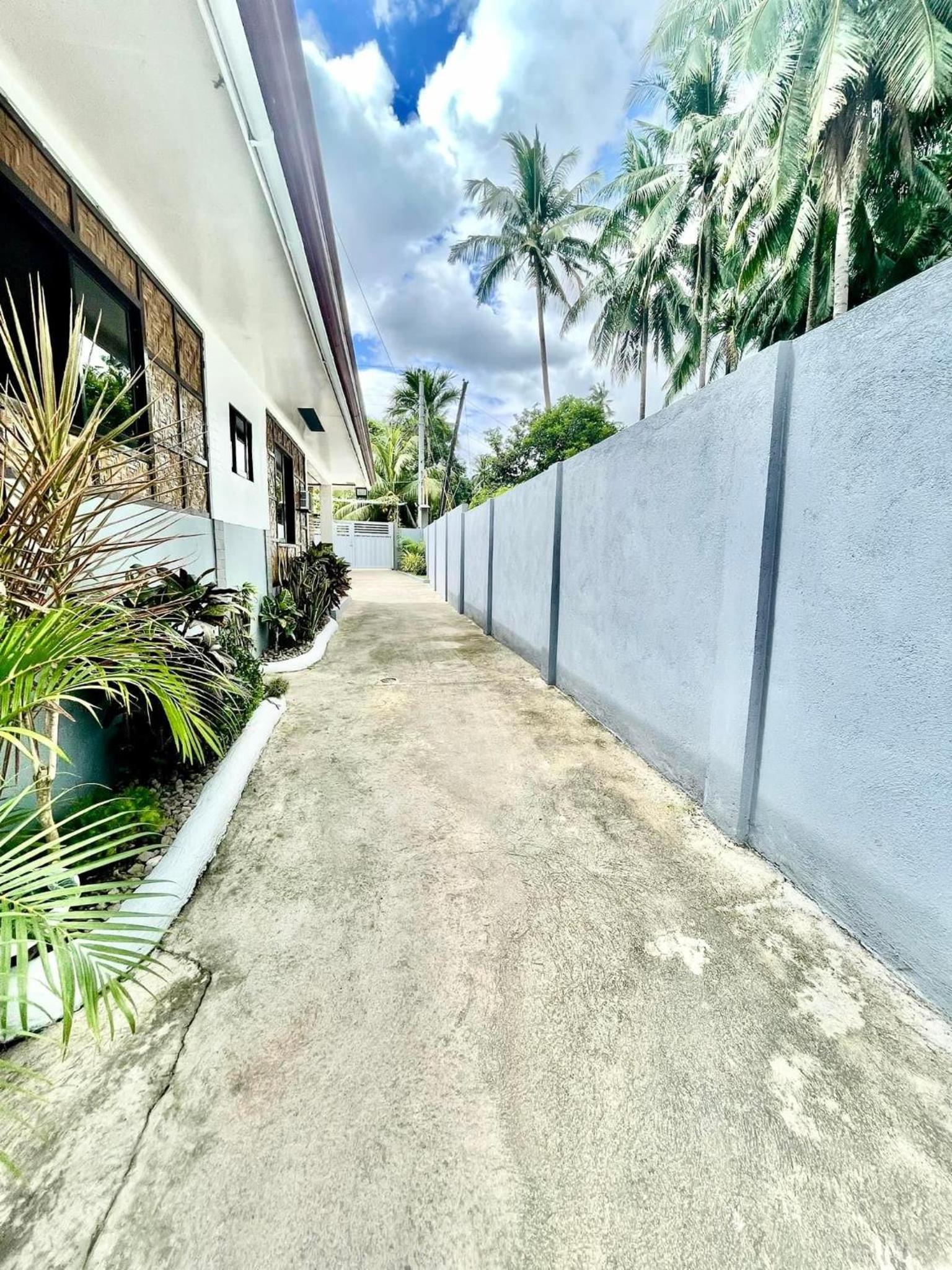 Diez Dregger Fully Furnished Apartments