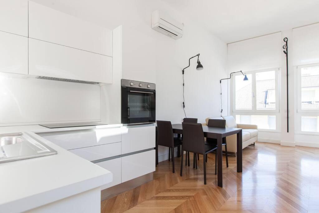 Studio apartment Duomo square