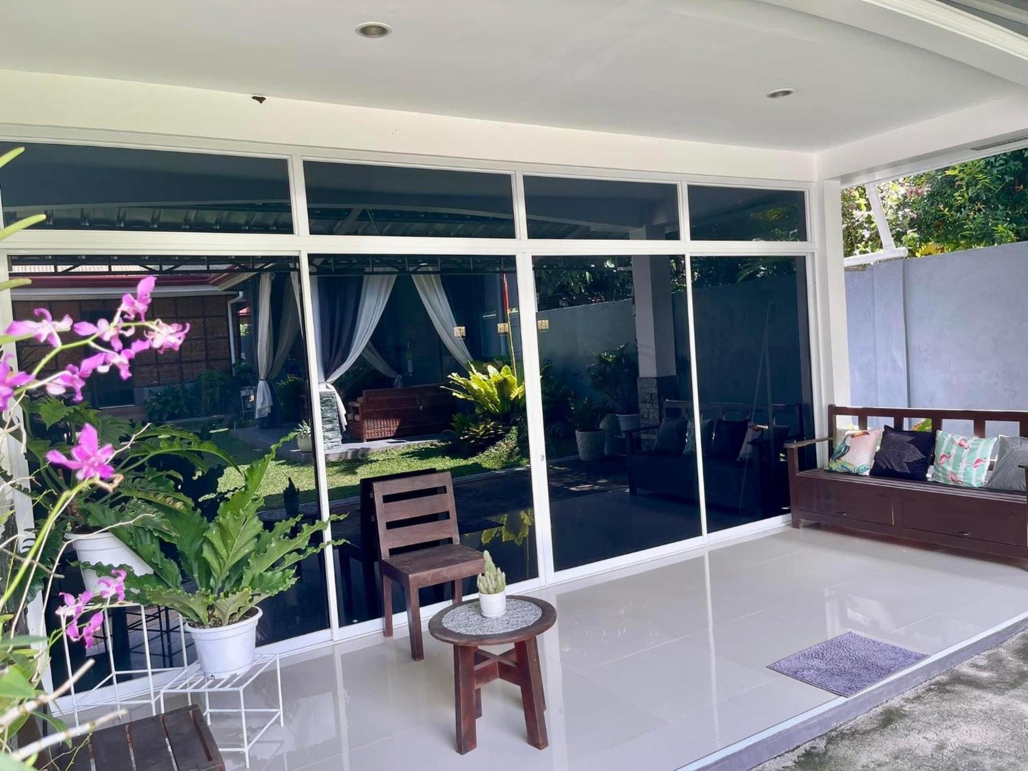 Diez Dregger Fully Furnished Apartments