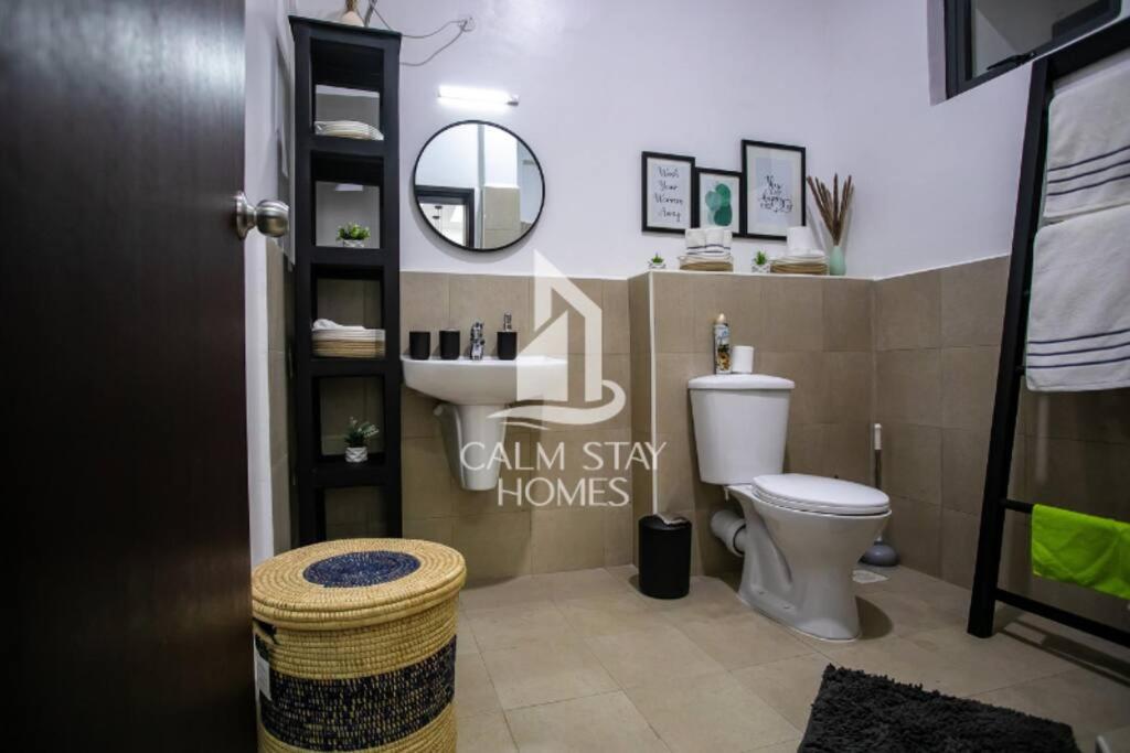 The Gray Haven Lakeside Condo in Entebbe view 3