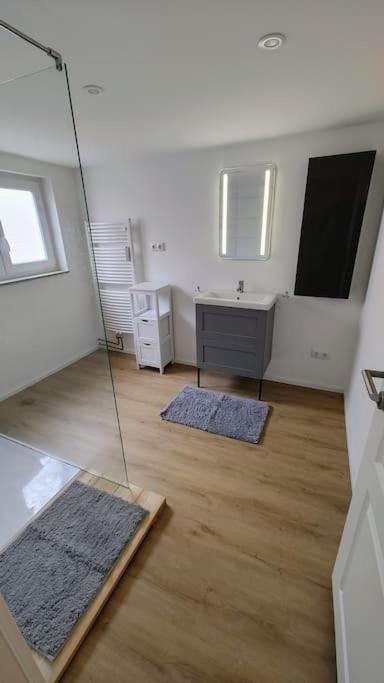 Ferienwohnung RESL - geschmackvoll renoviert & zentral im historischen Schindelhaus