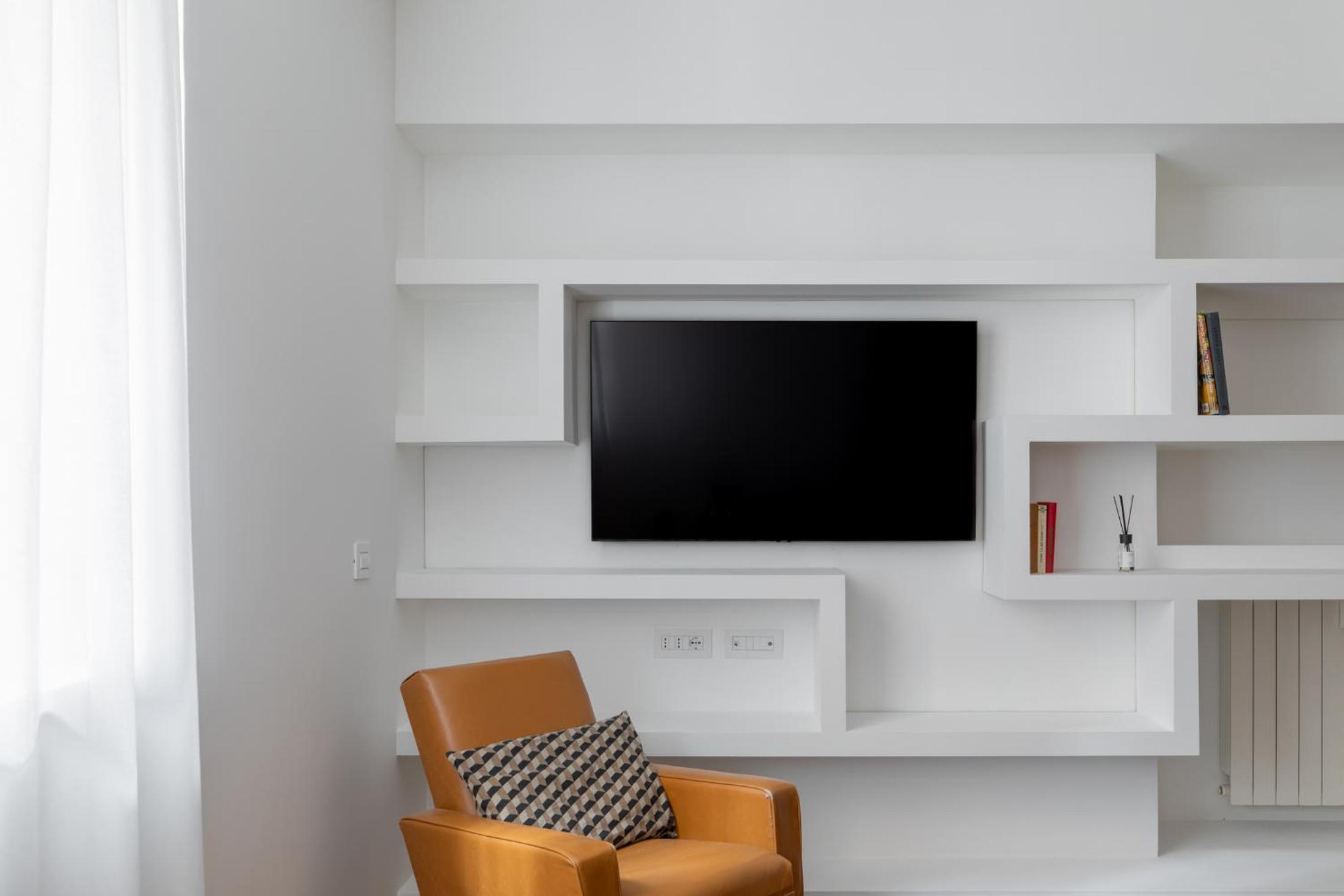 Saint Peter Caesar Suites