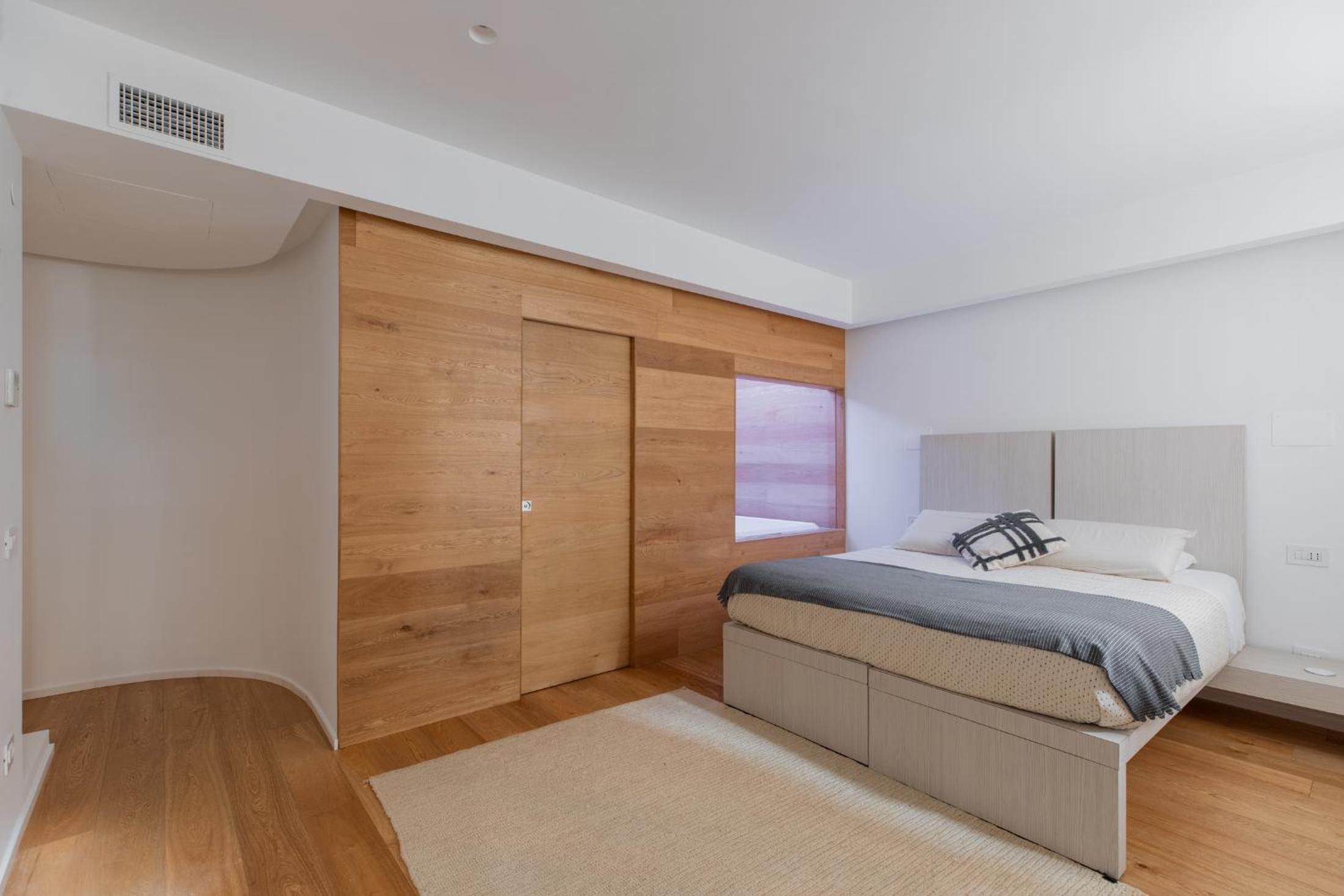 Saint Peter Caesar Suites