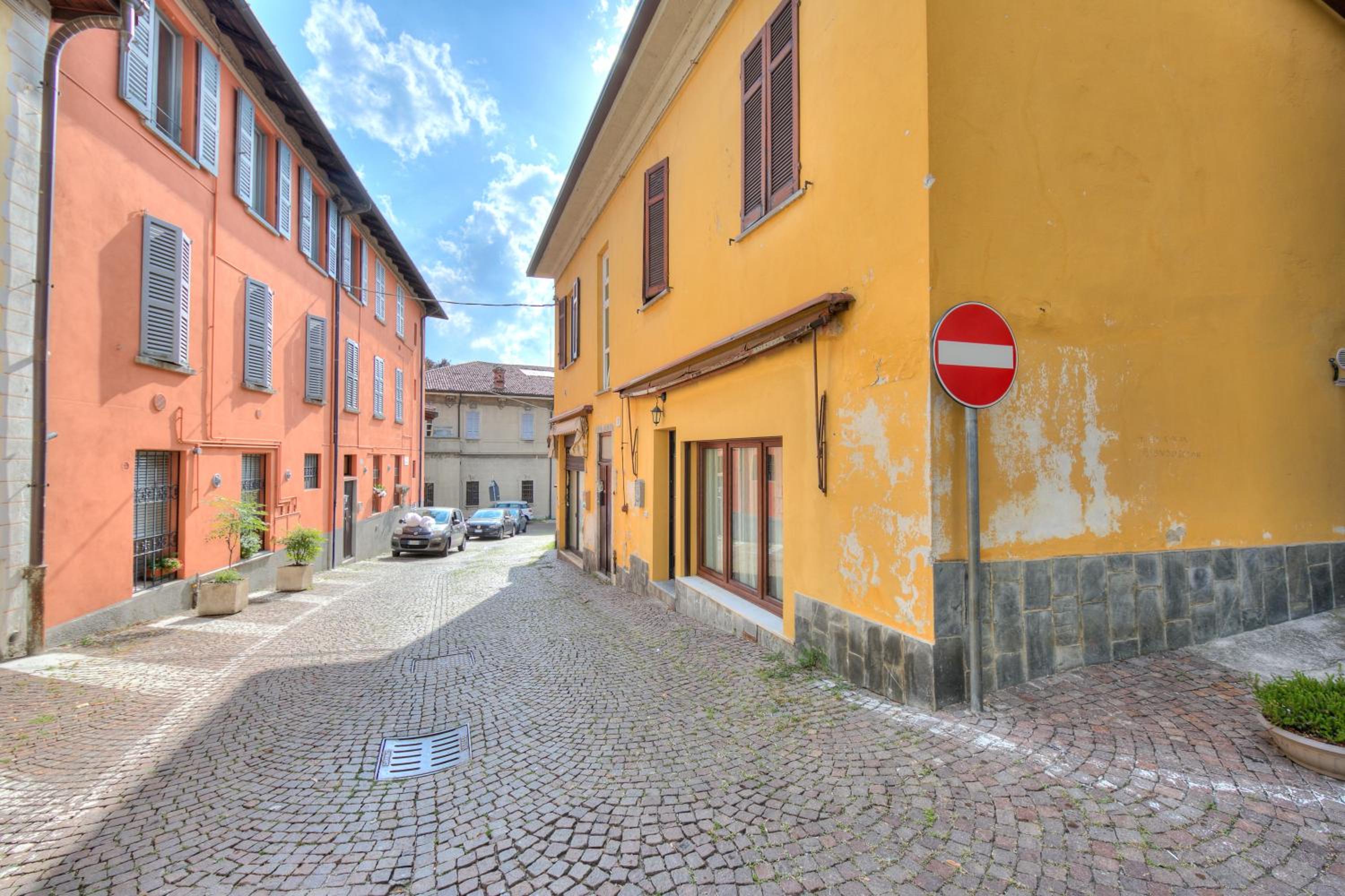 Casa Cristina Laveno 150m from lake - Happy Rentals view 2