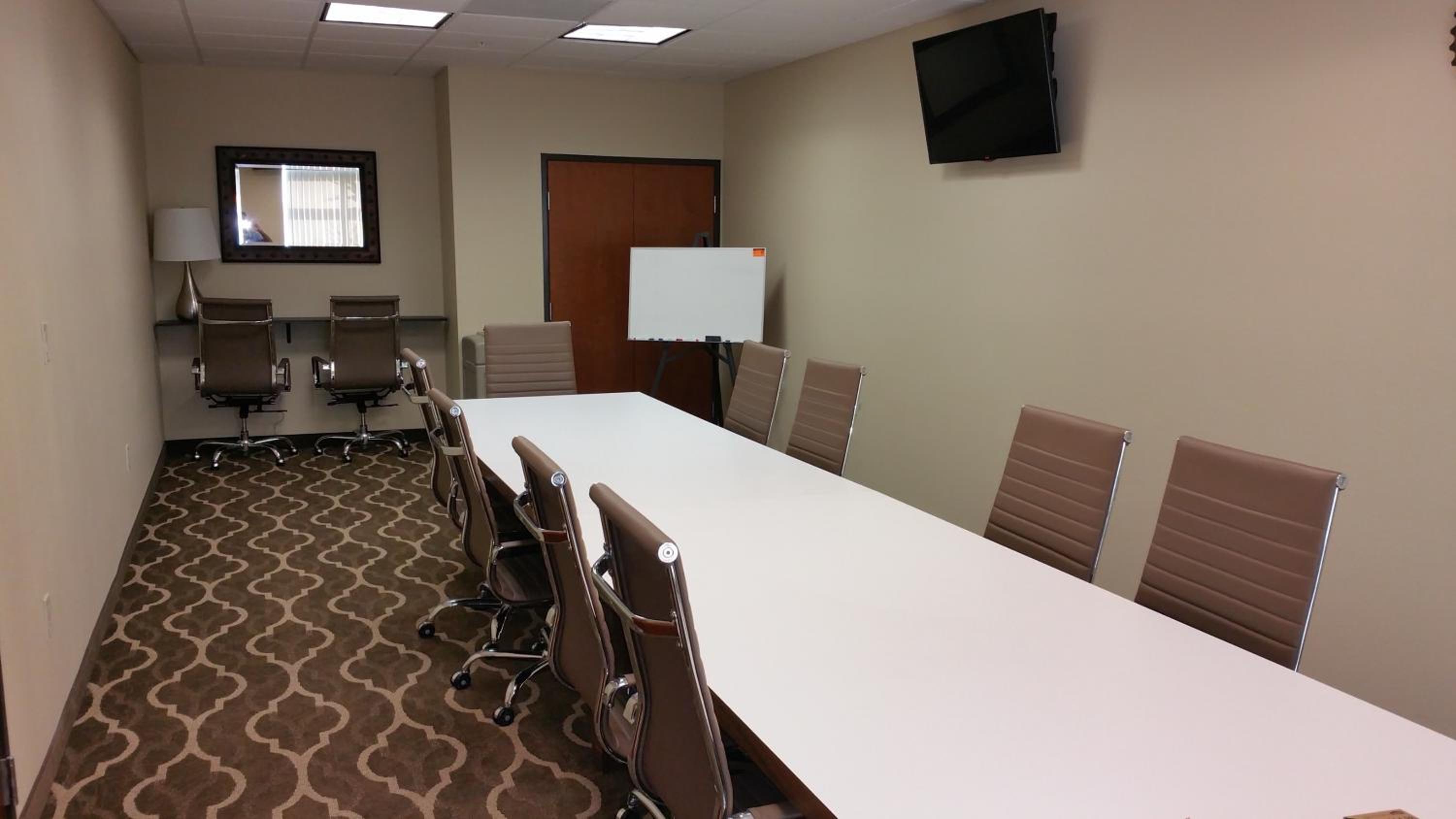 Comfort Inn & Suites Lakeside
